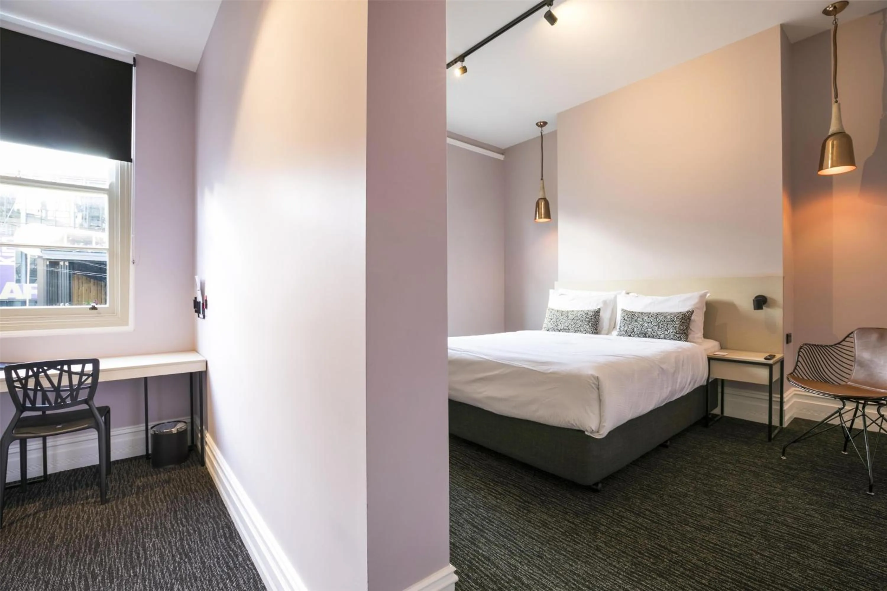 Bedroom, Bed in Nightcap at Belgian Beer Cafe