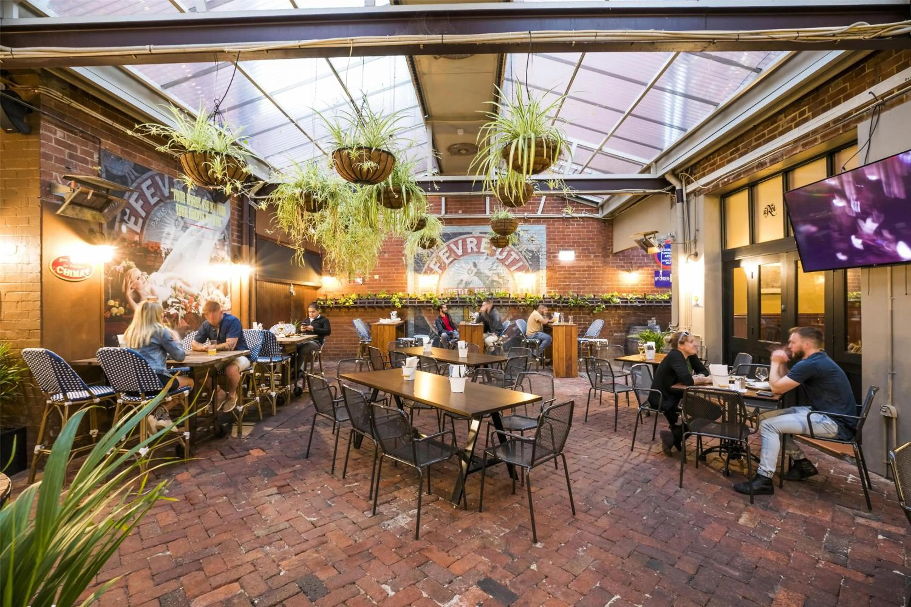 Lounge or bar in Nightcap at Belgian Beer Cafe