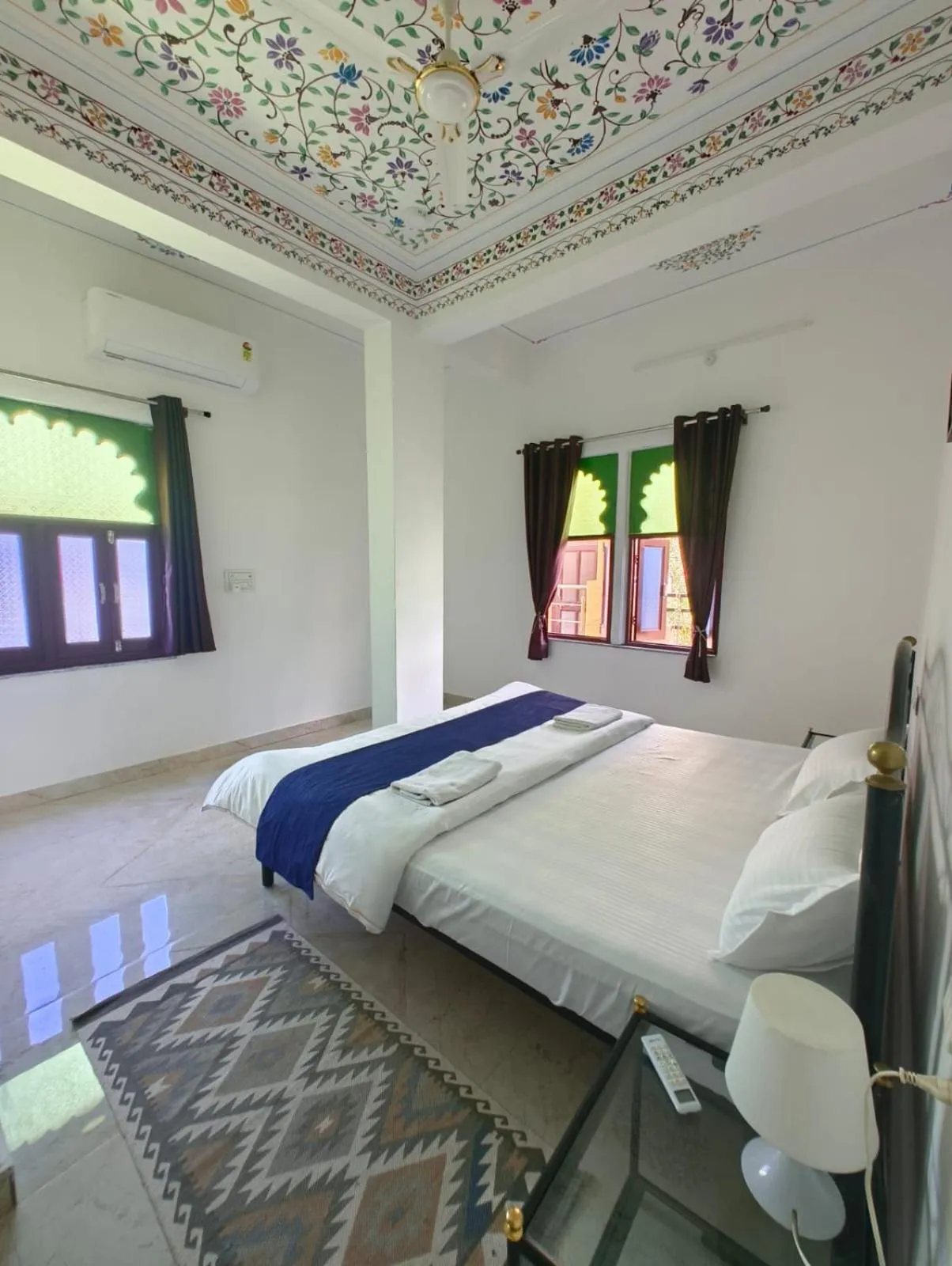 Bed in Rising Shemesh Home Stay