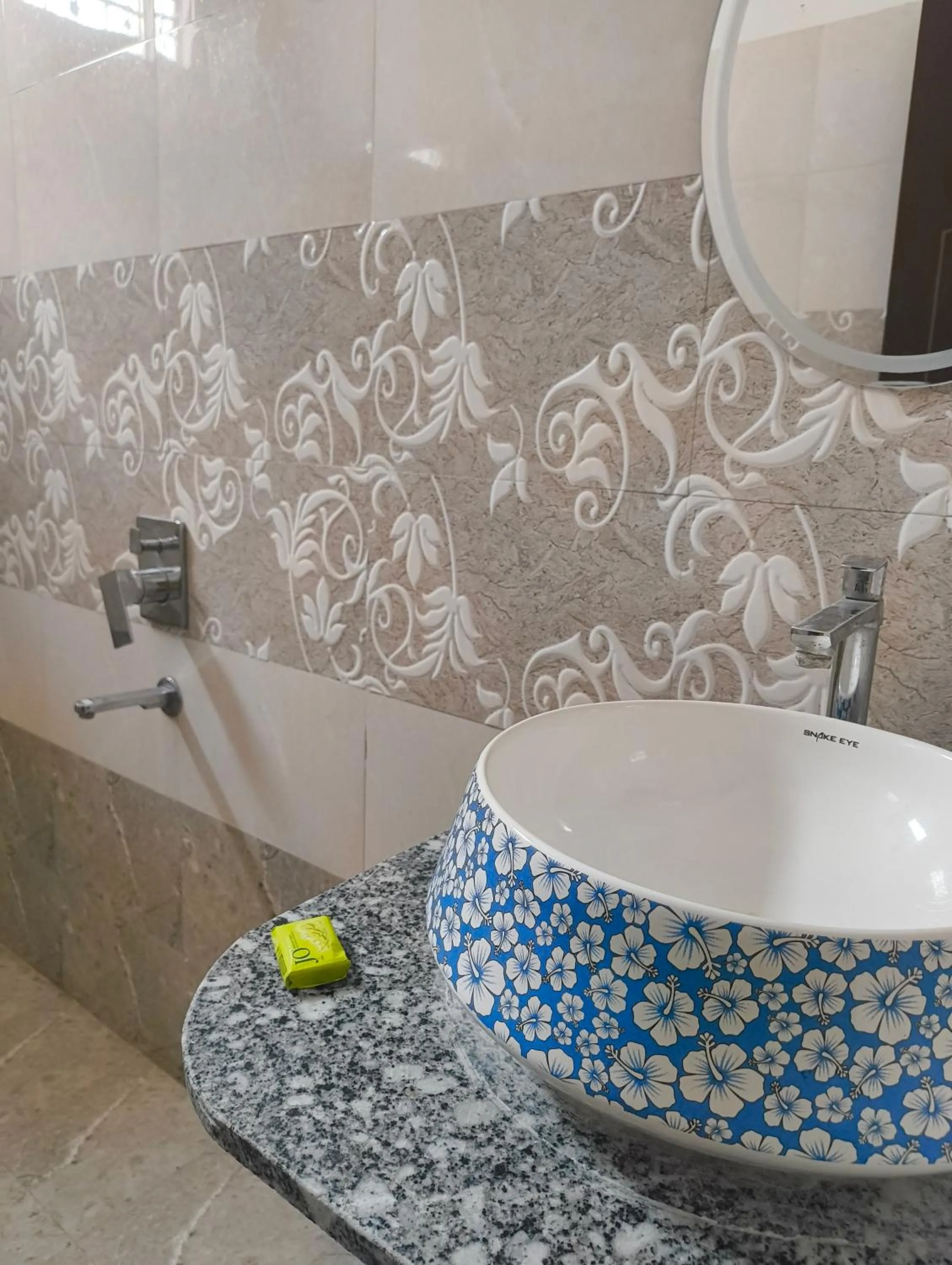 Rising Shemesh Home Stay