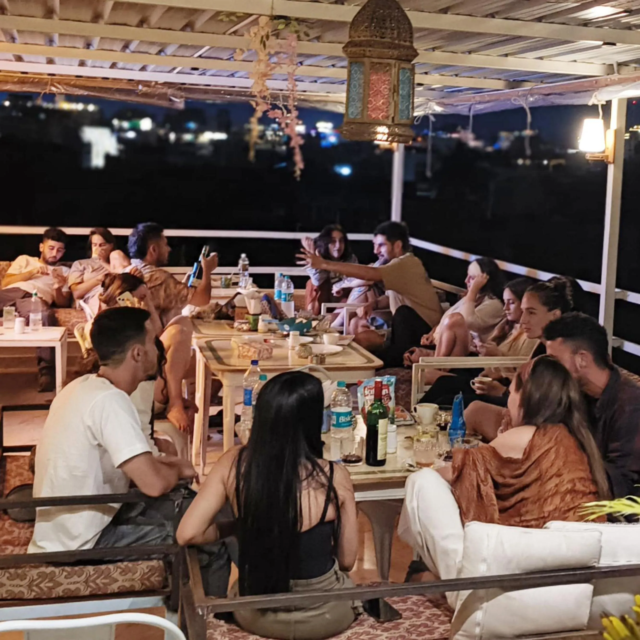 Rising Shemesh Home Stay