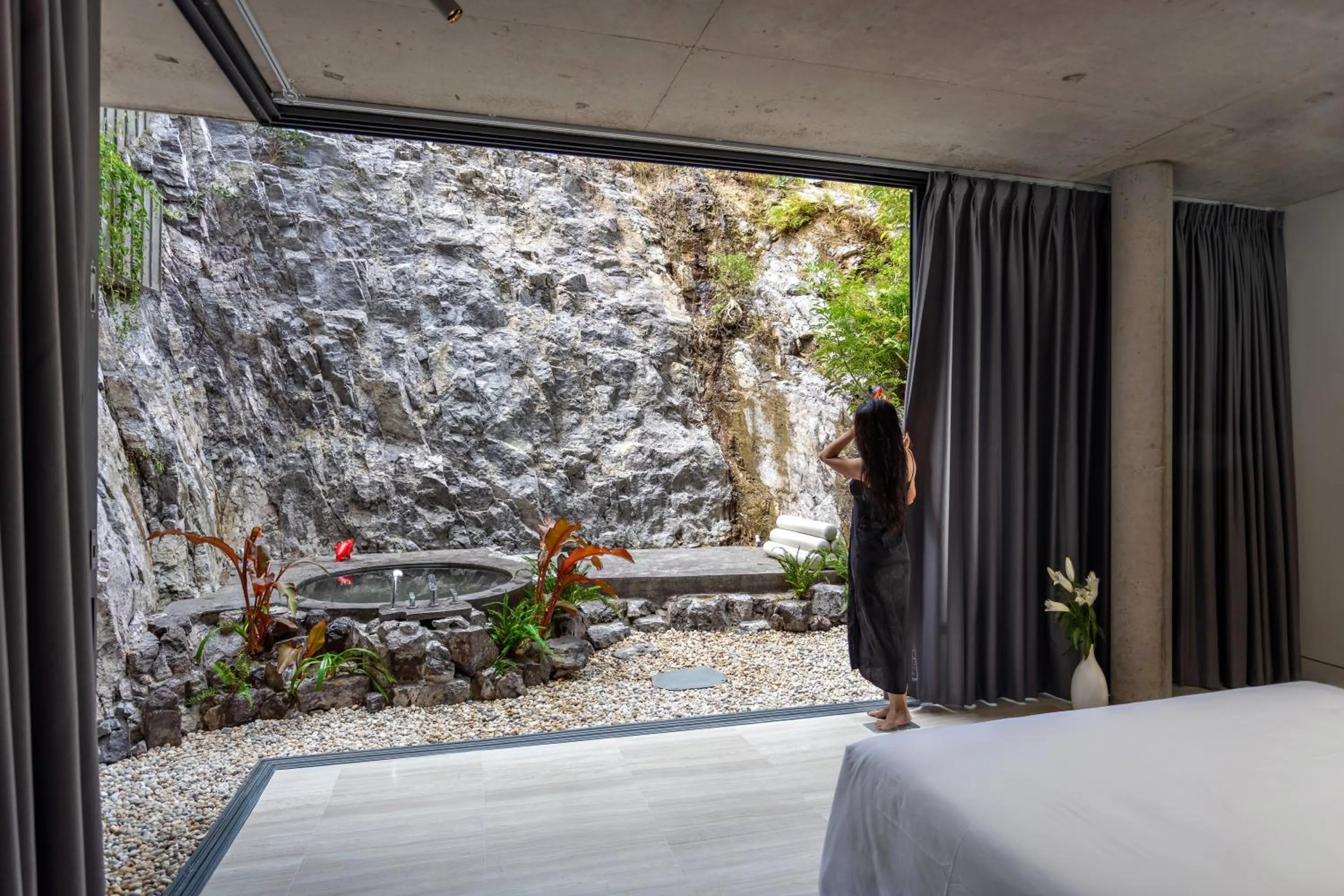 Bathroom, Bed in Venity Villa Nha Trang