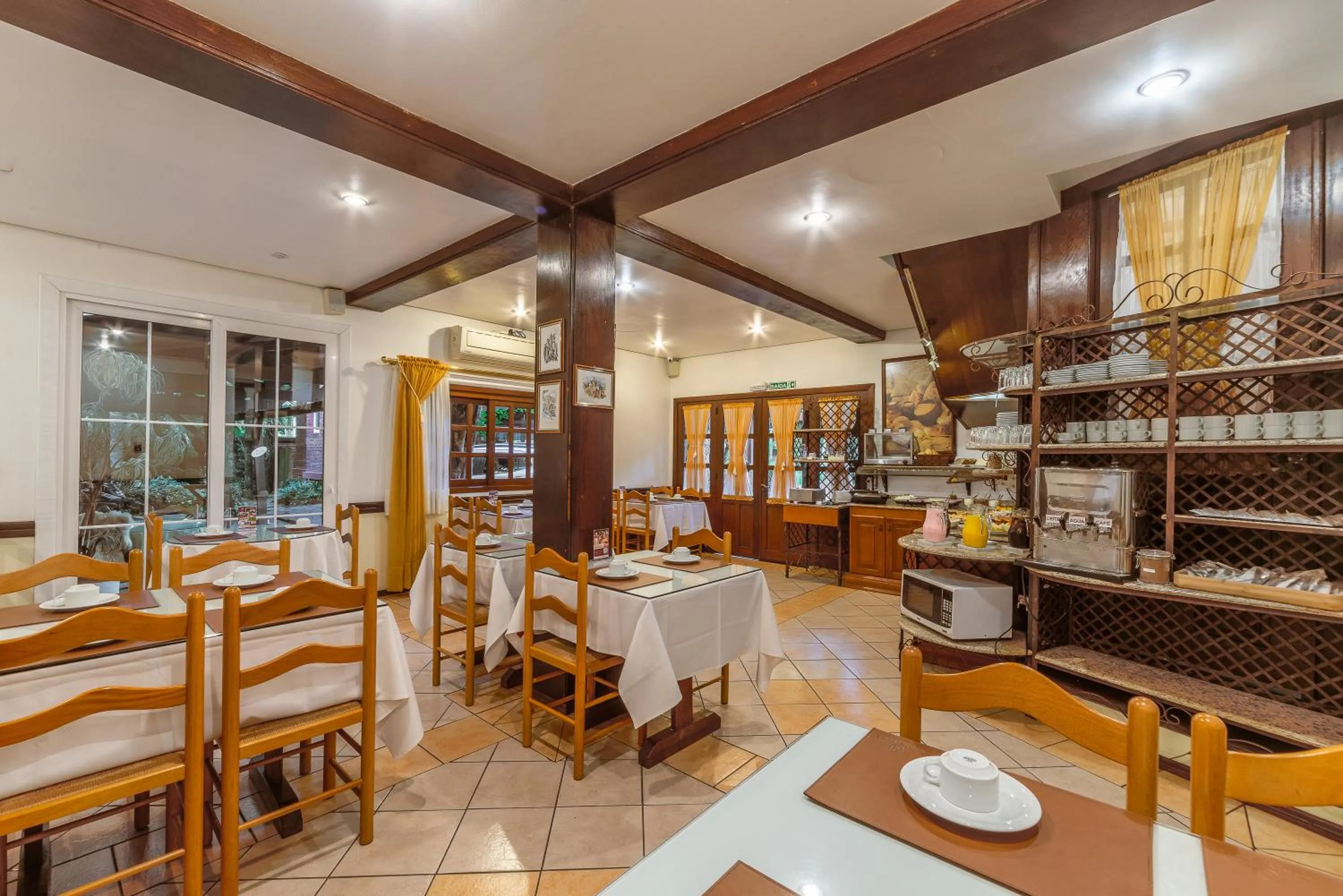 Food and drinks in Pousada Monte Felice Recanto da Lua