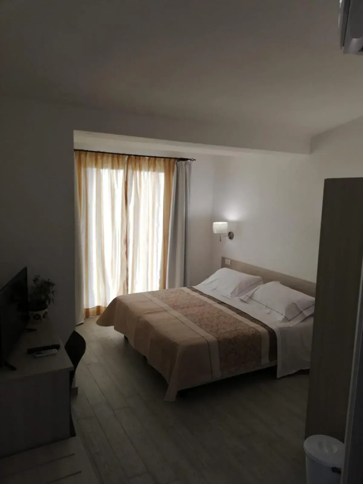 Economy Double or Twin Room in Bentus B&B Economy Double or Twin Room in Bentus B&B