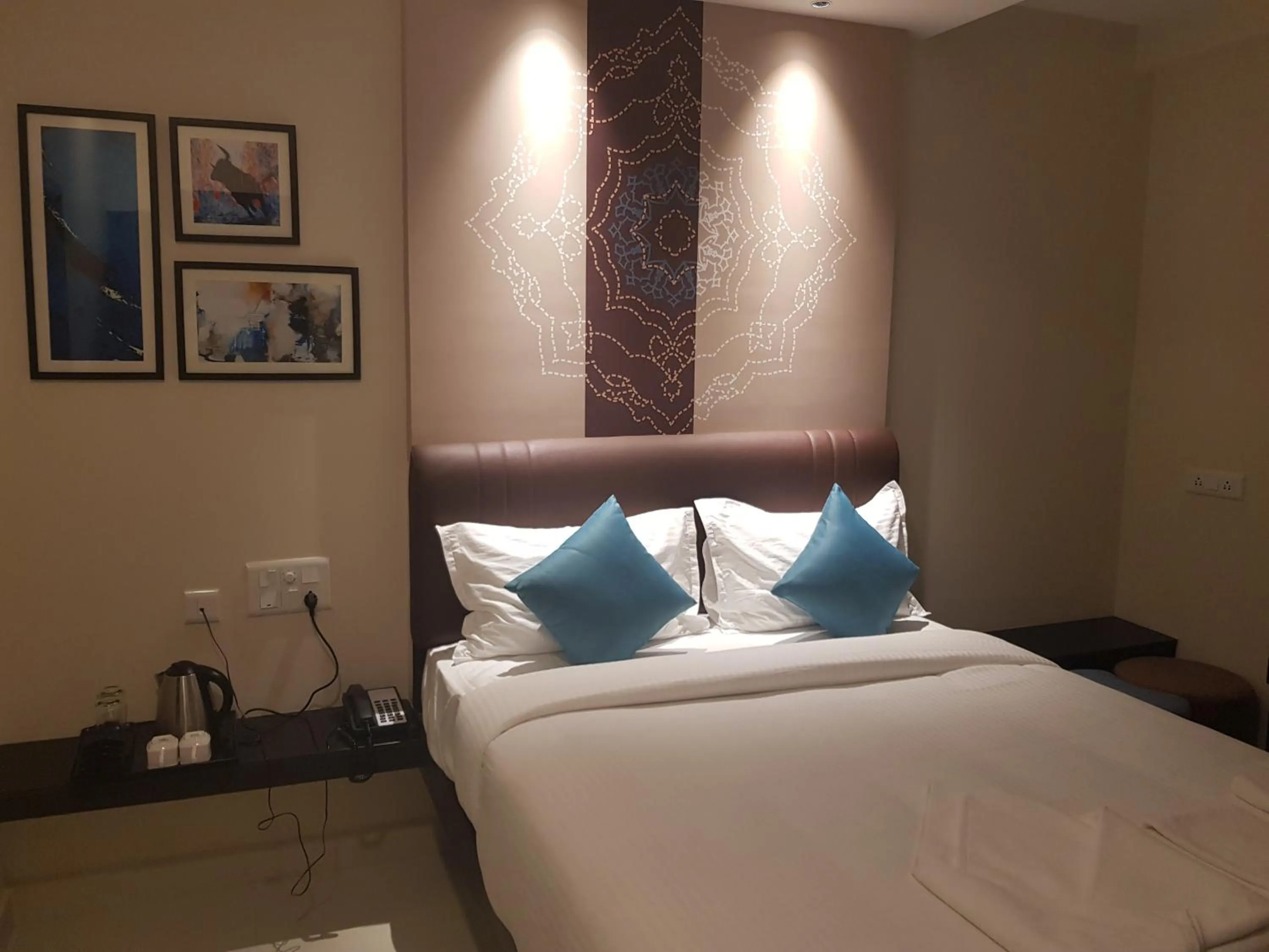 Photo of the whole room, Bed in The Bull Boutique Hotel