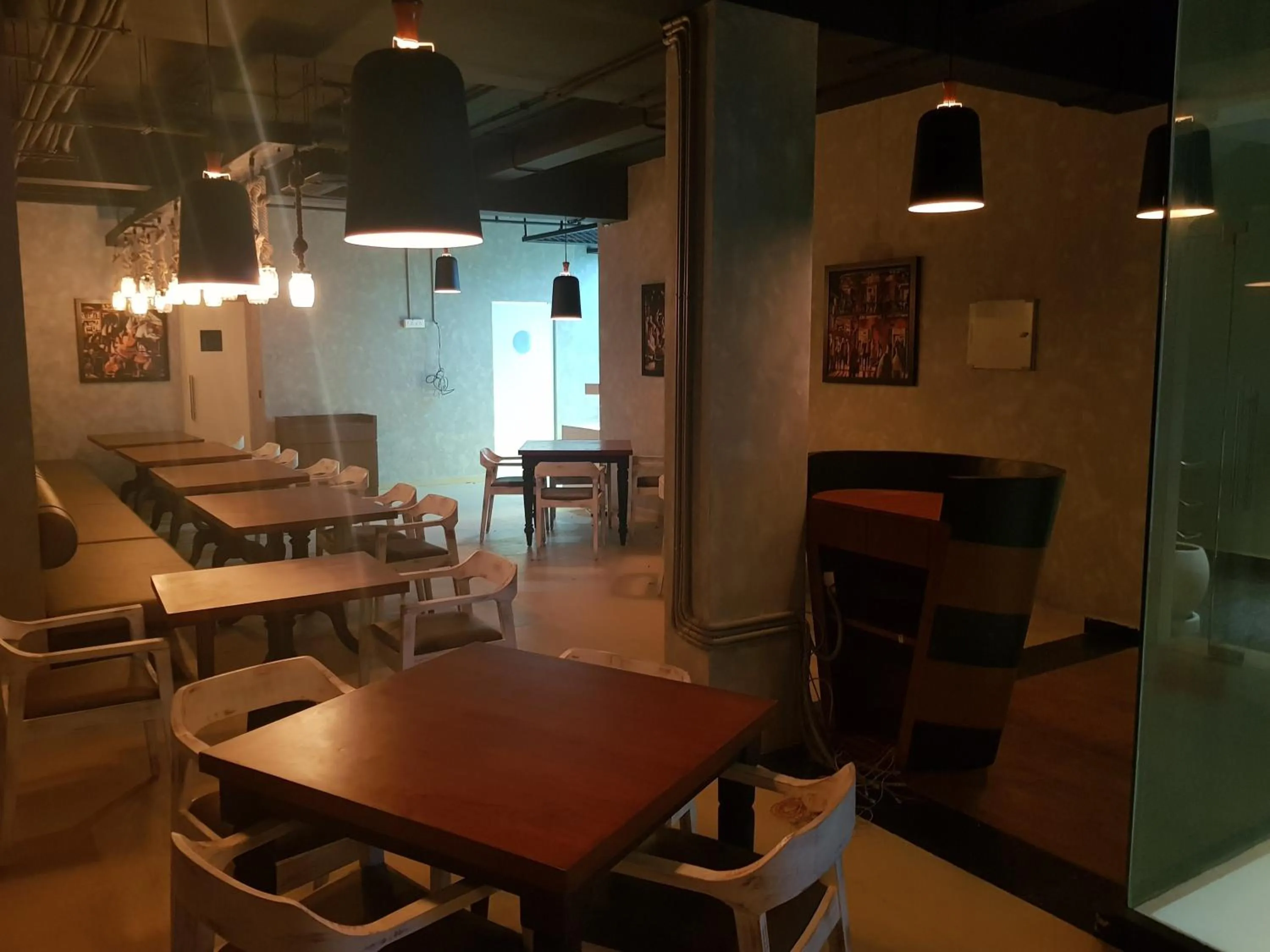 Restaurant/places to eat in The Bull Boutique Hotel