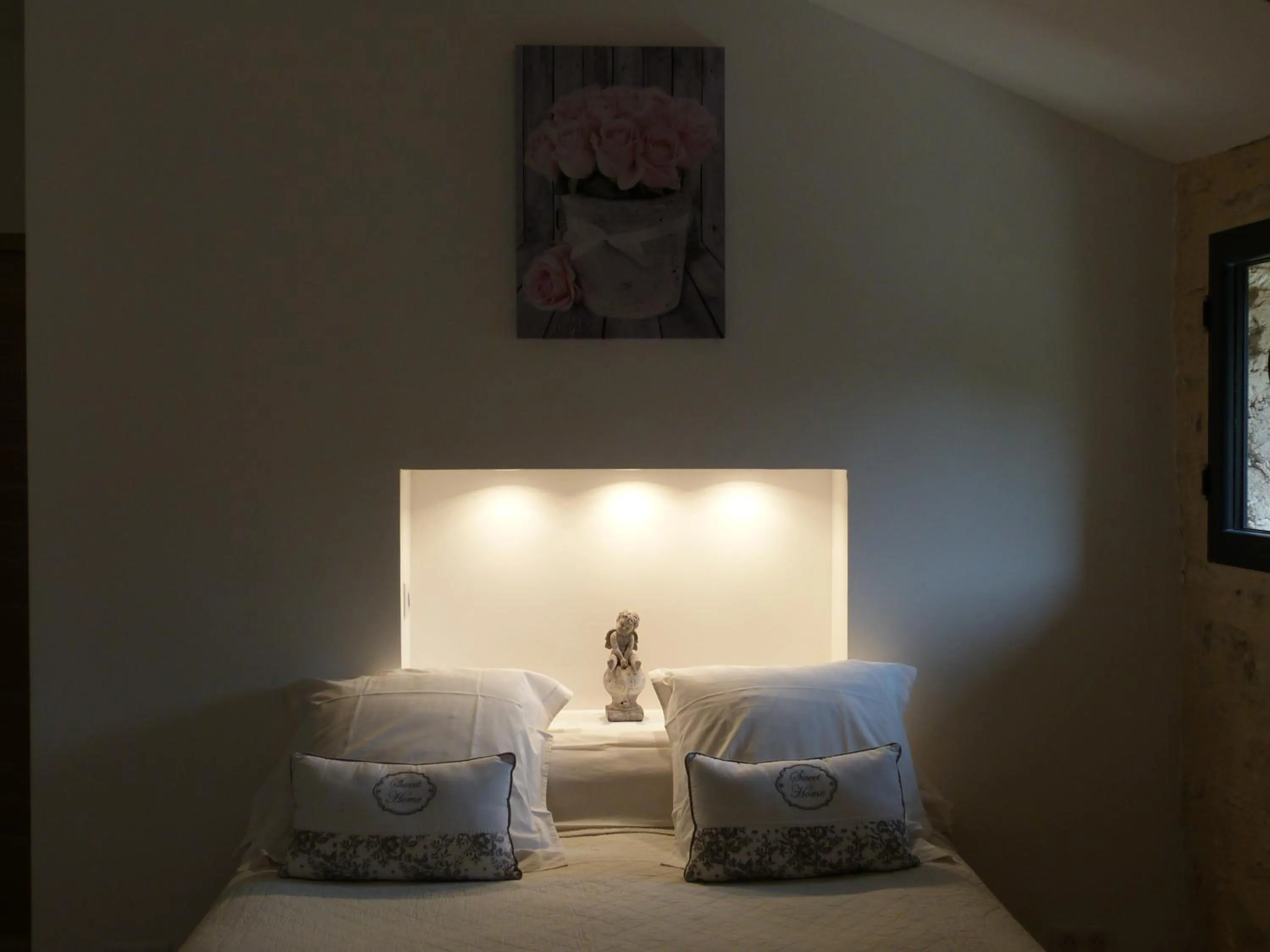 Bedroom, Bed in Chambres d'hotes Le Plassalou