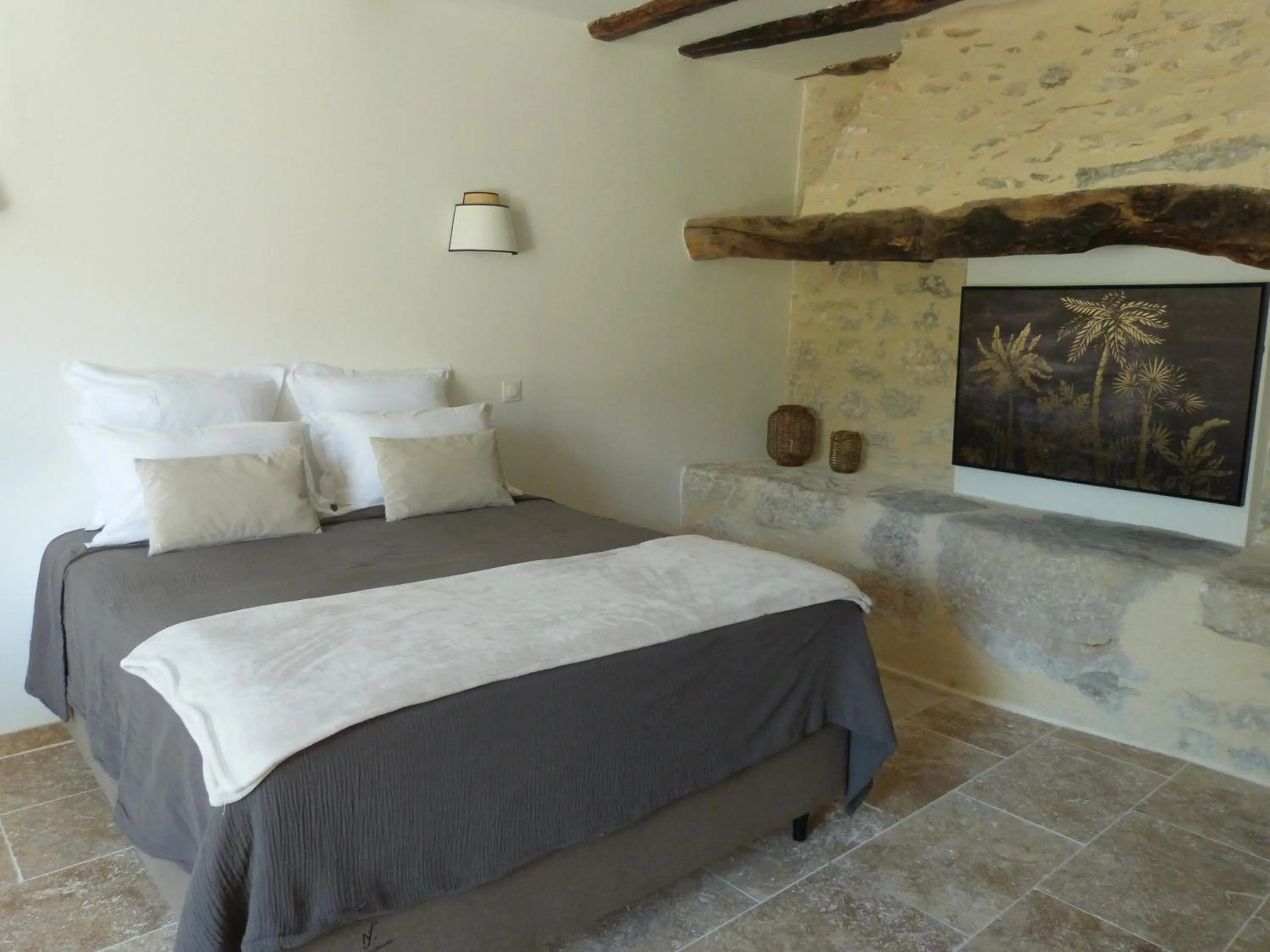 Bed in Chambres d'hotes Le Plassalou