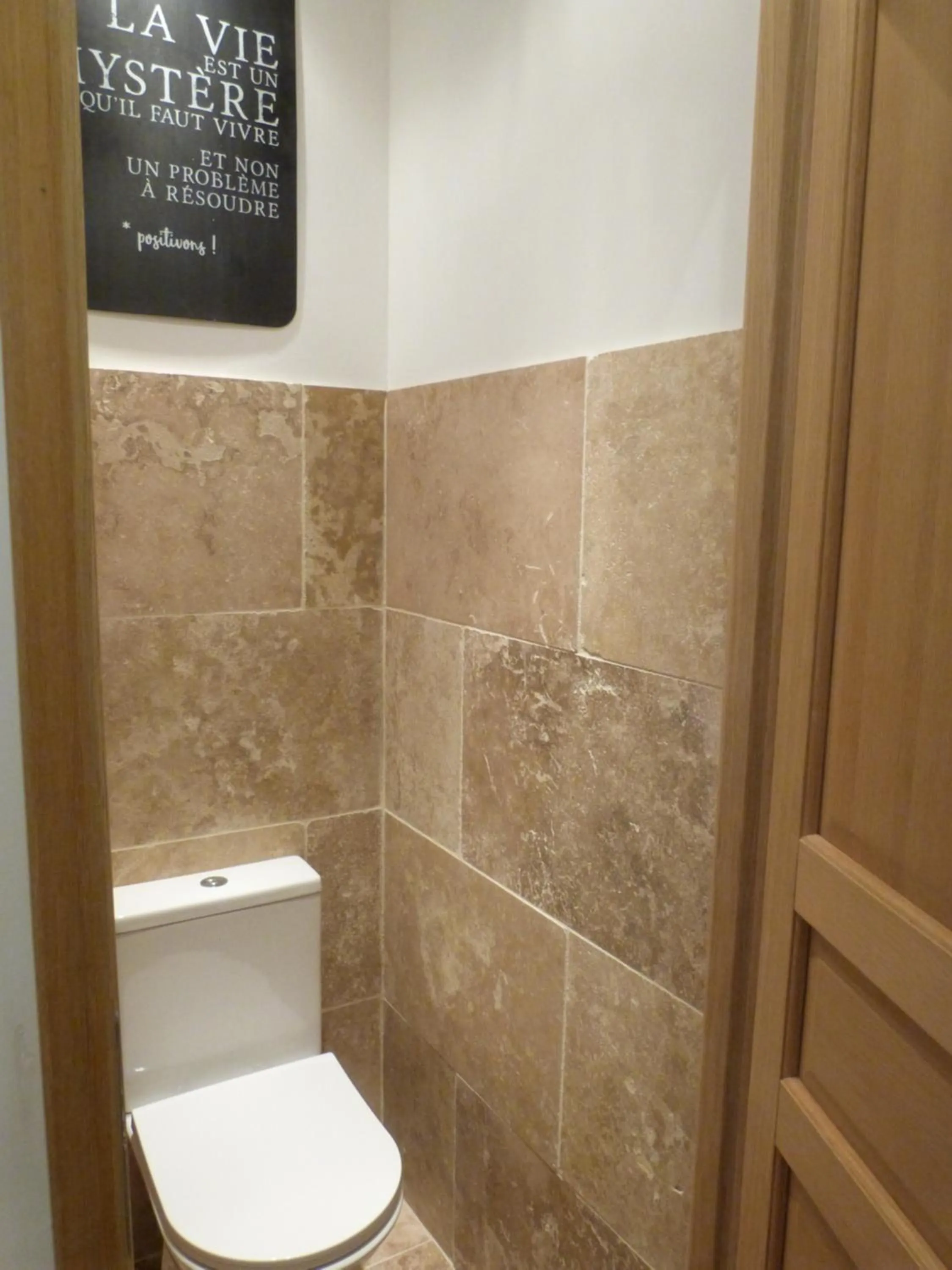 Toilet in Chambres d'hotes Le Plassalou