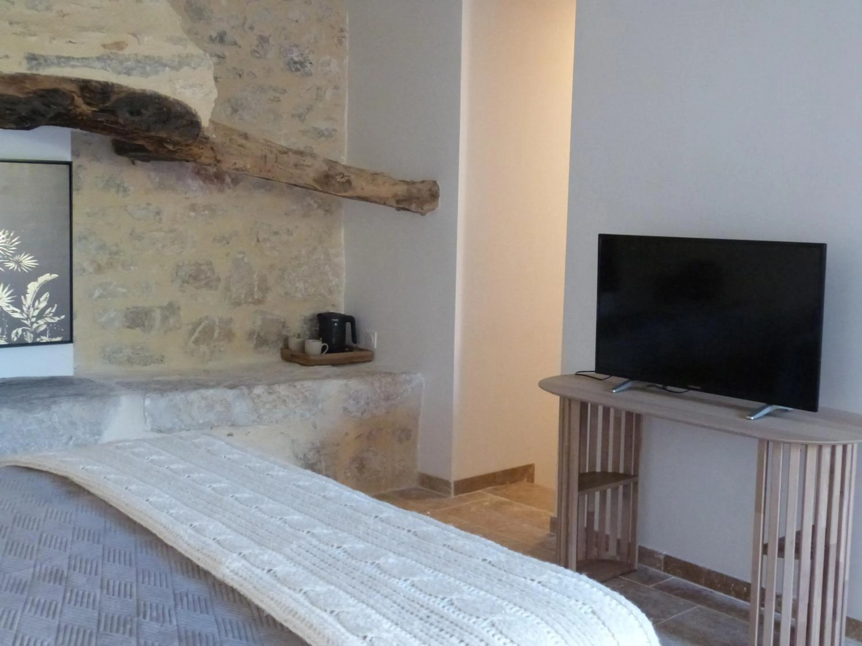 TV and multimedia, Bed in Chambres d'hotes Le Plassalou