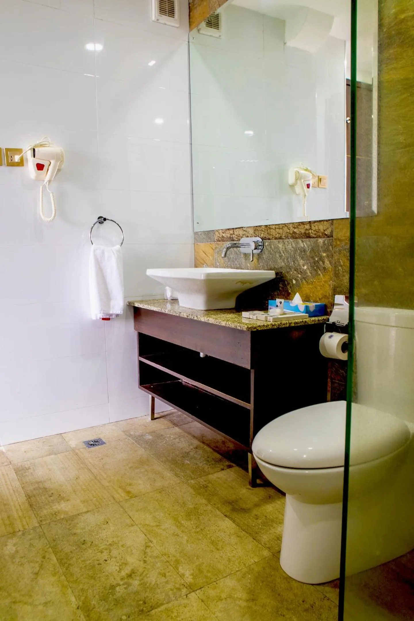 Bathroom in The Emory Hotel