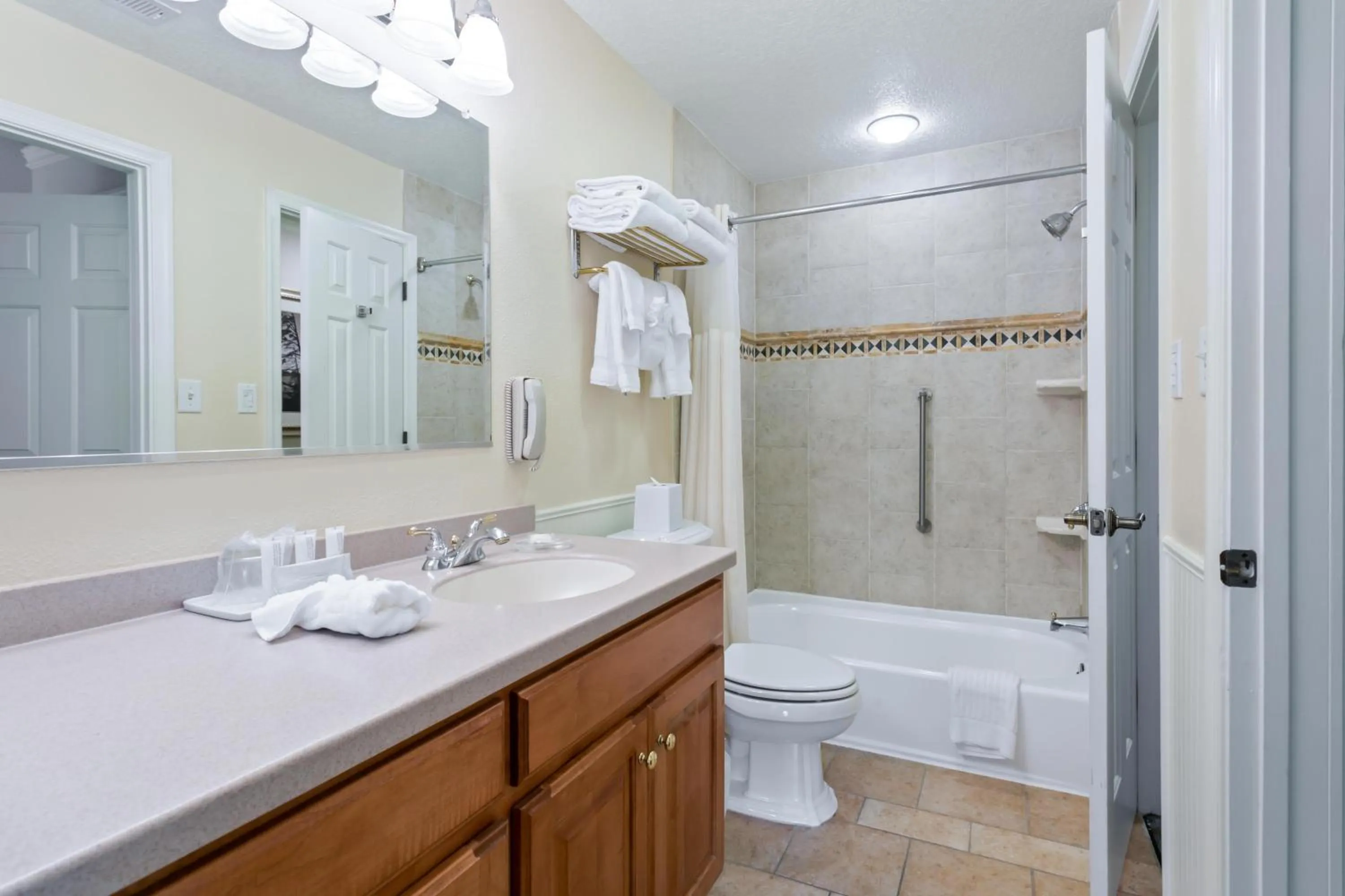 Bathroom in Kingsmill Resort