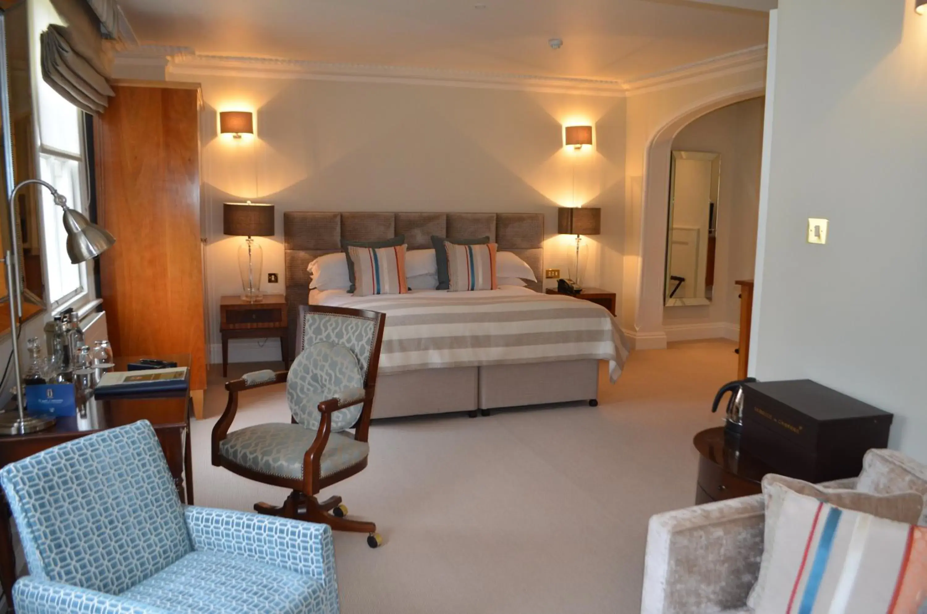 Junior Suite Twin - single occupancy in Castle House Hotel Junior Suite Twin - single occupancy in Castle House Hotel
