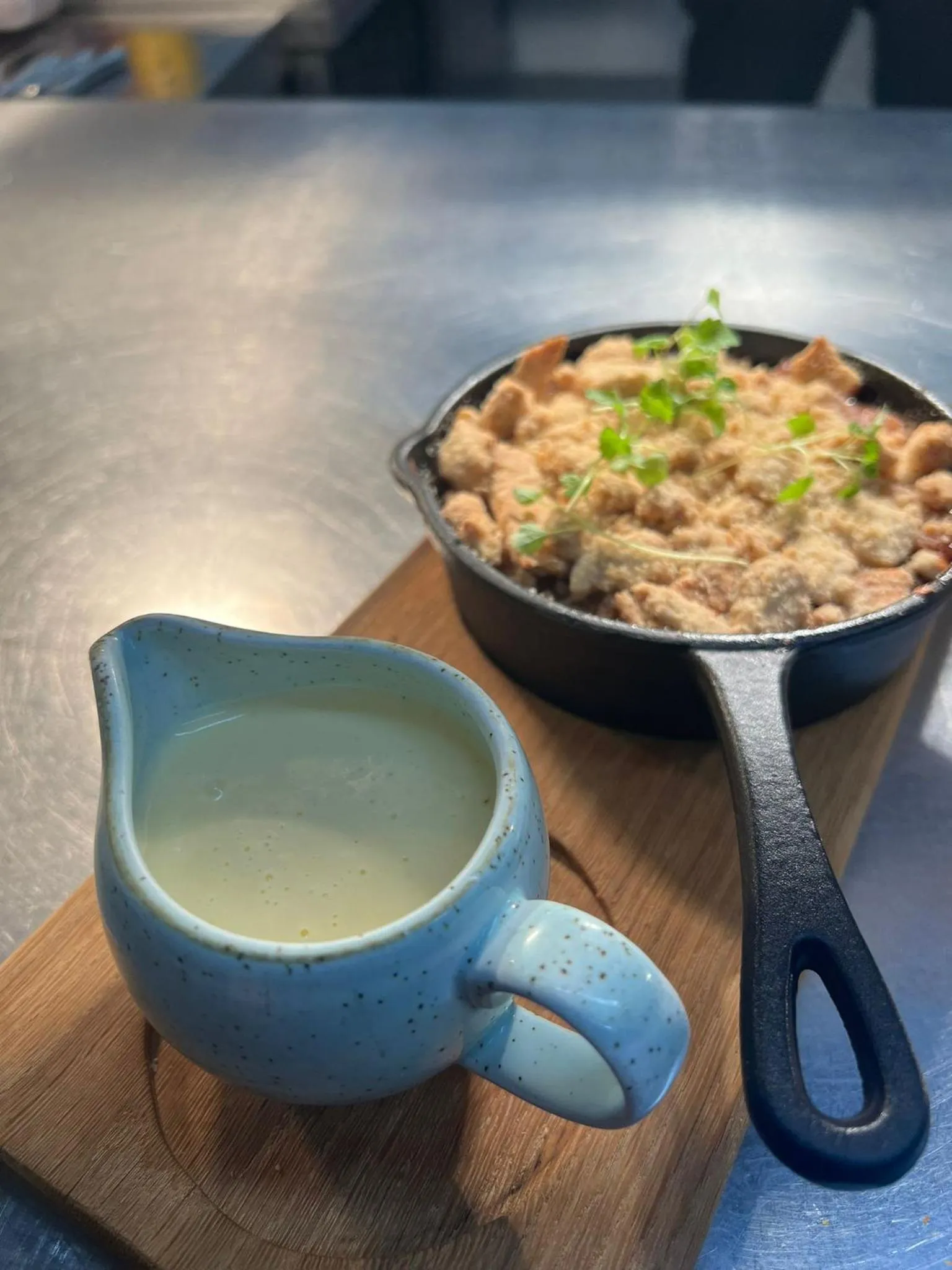 Restaurant/places to eat in Castle House Hotel