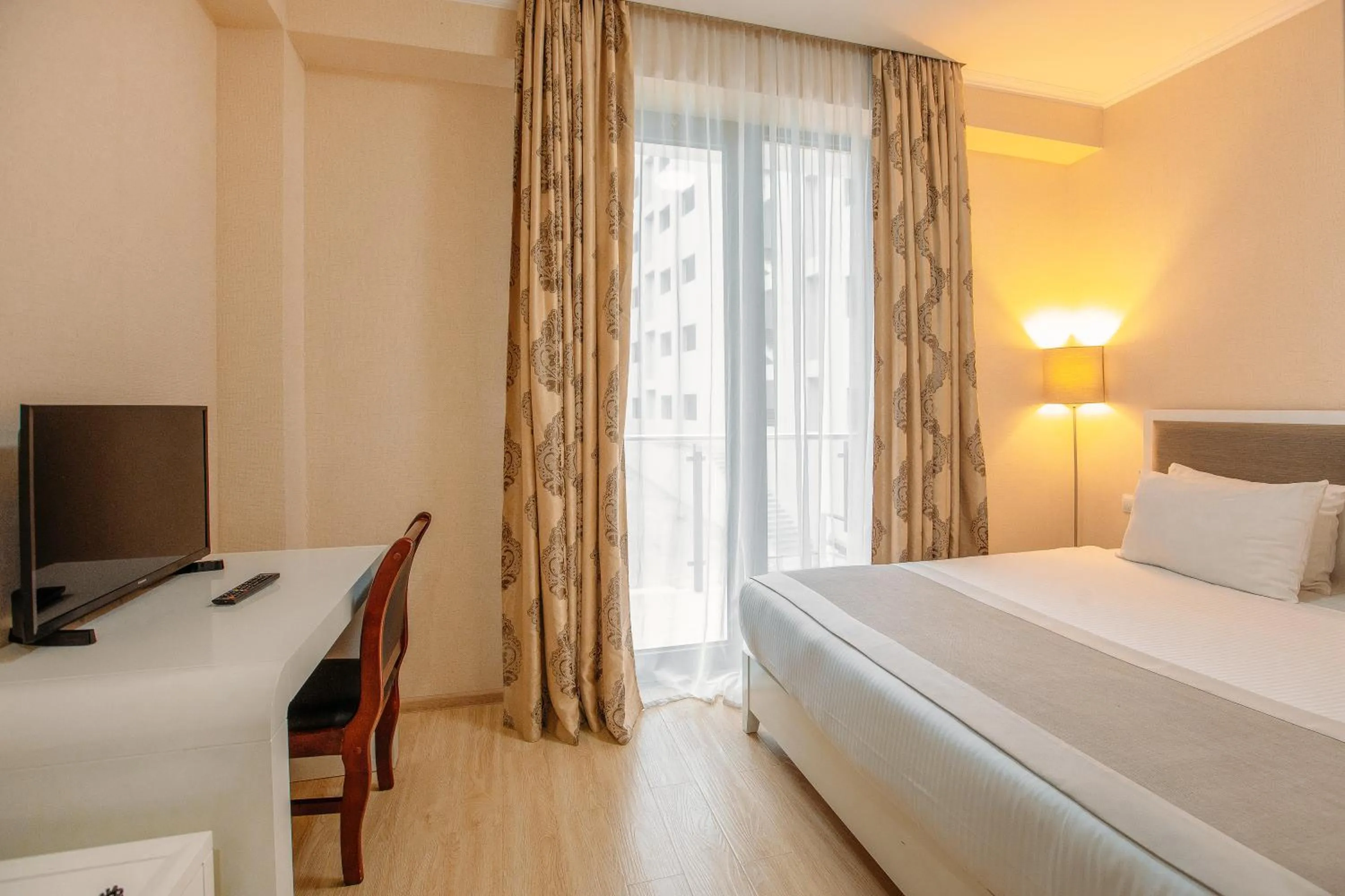 Photo of the whole room, Bed in Lisi Hills Hotel