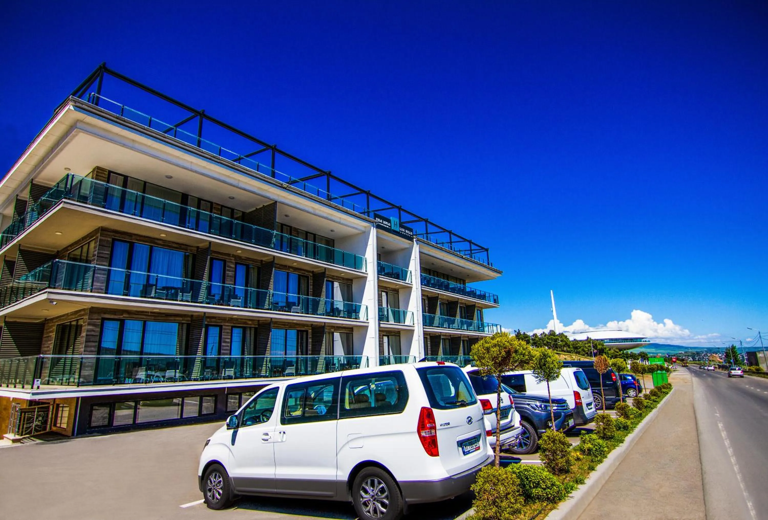 Property building in Lisi Hills Hotel