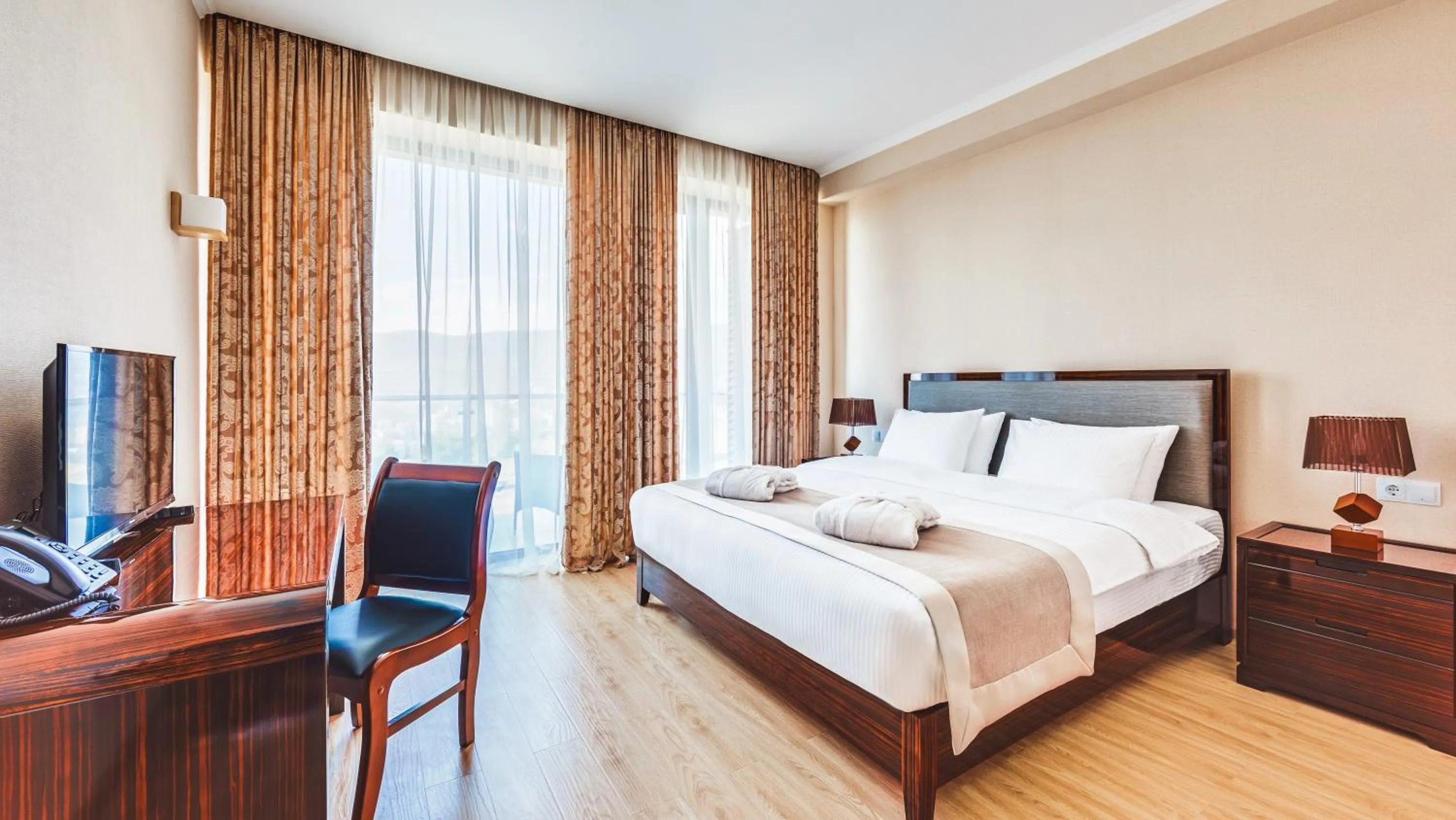 Bed in Lisi Hills Hotel