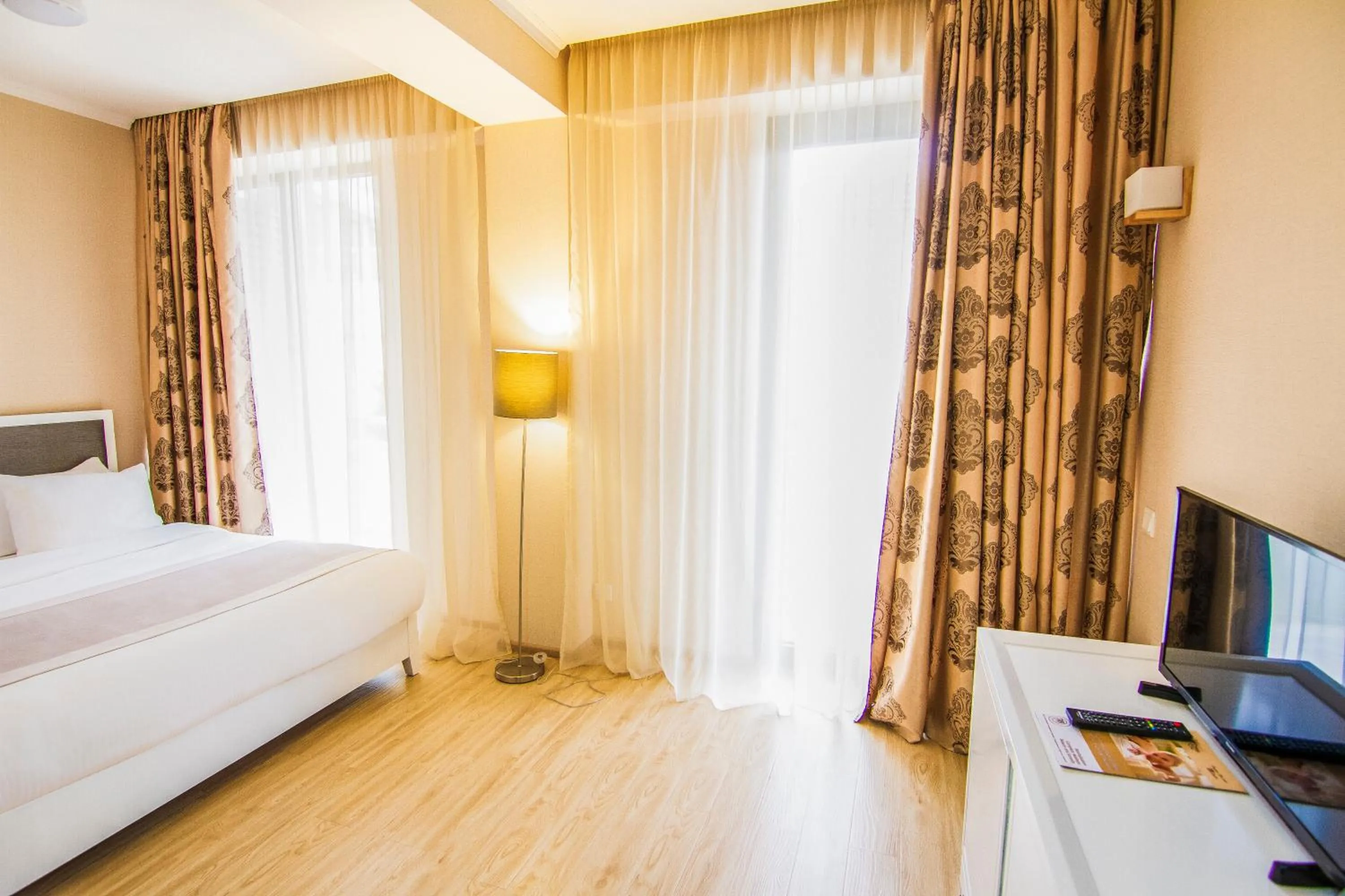 Photo of the whole room, Bed in Lisi Hills Hotel