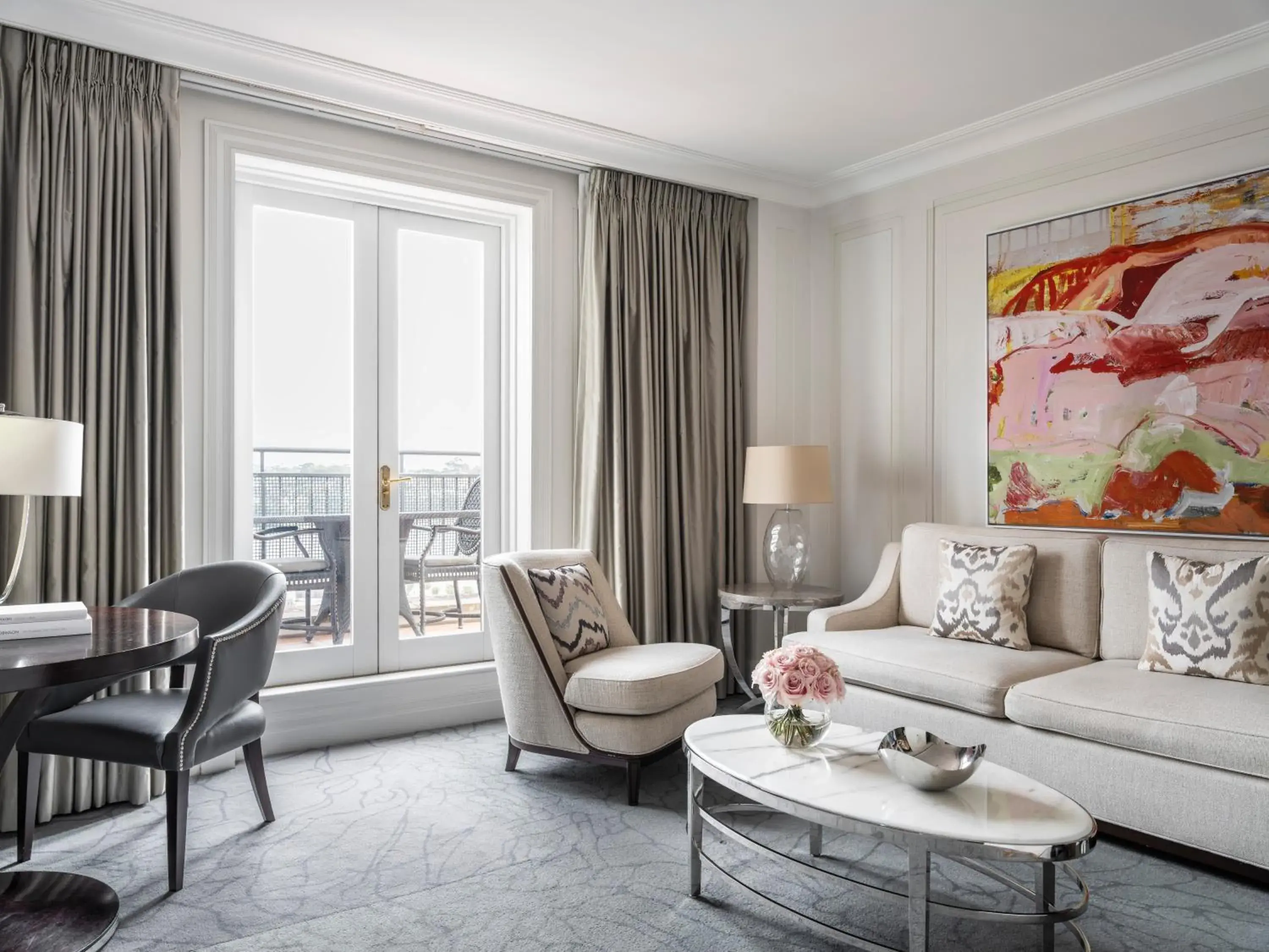 One-Bedroom Suite Harbor Terrace in The Langham Sydney One-Bedroom Suite Harbor Terrace in The Langham Sydney