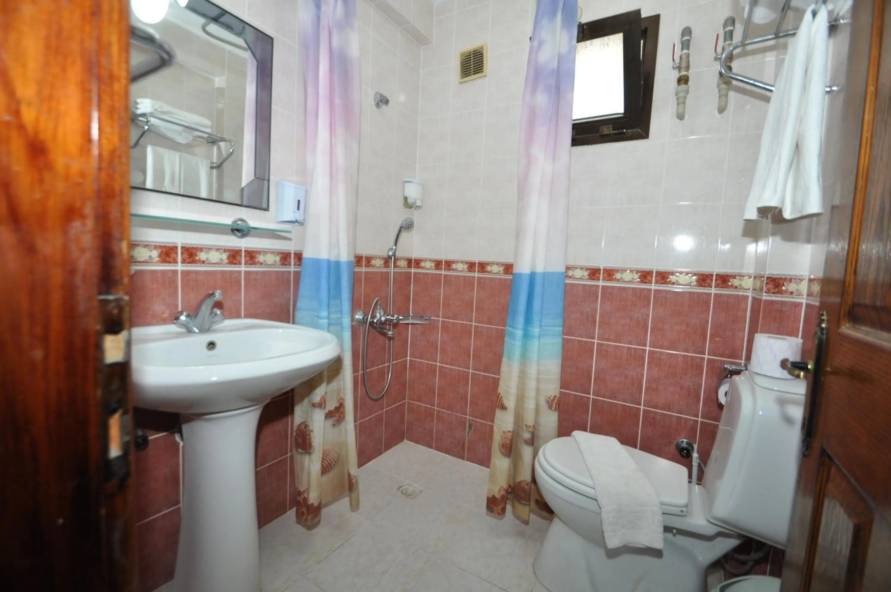 Defne & Zevkim Hotel