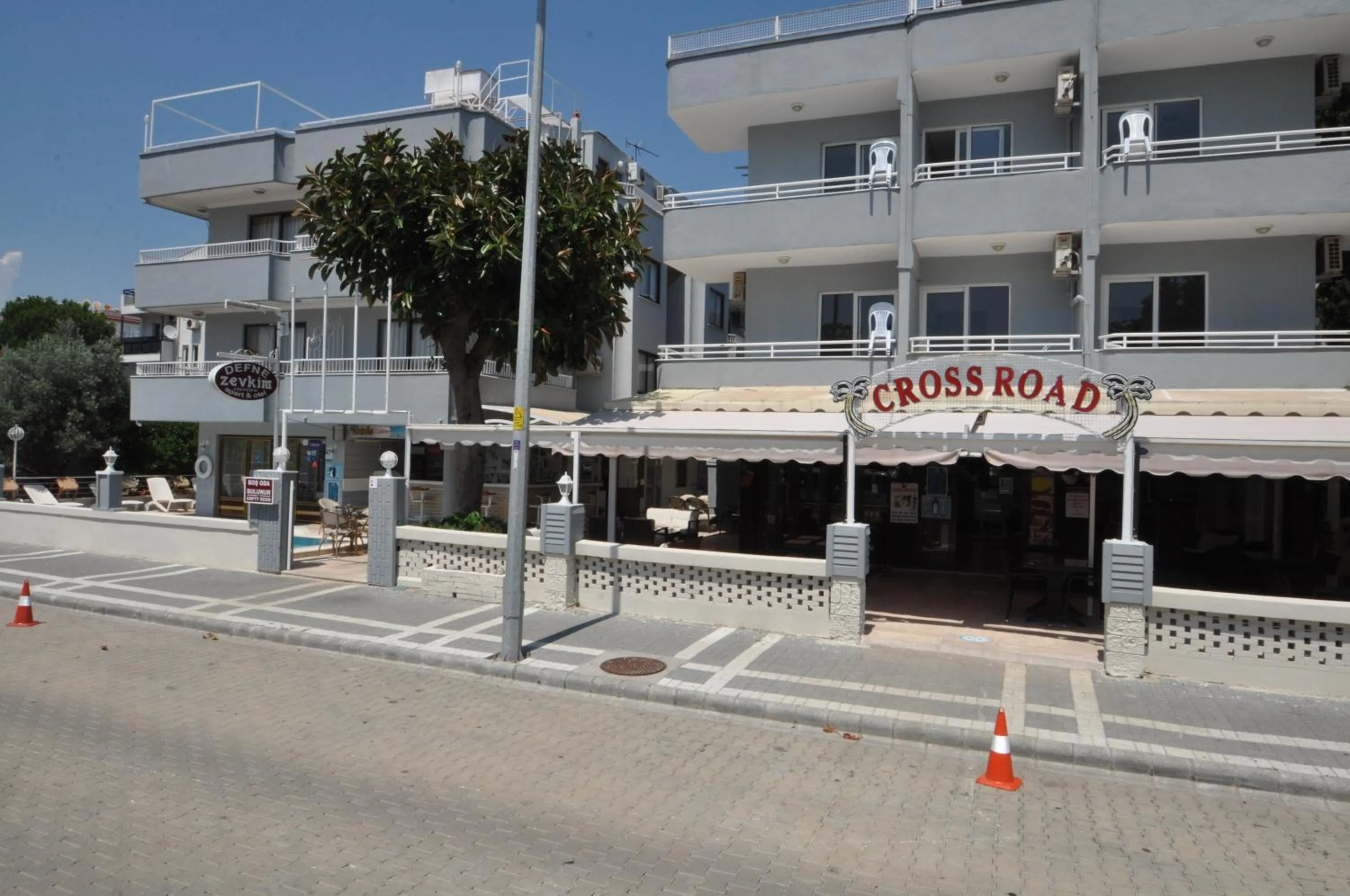 Defne & Zevkim Hotel