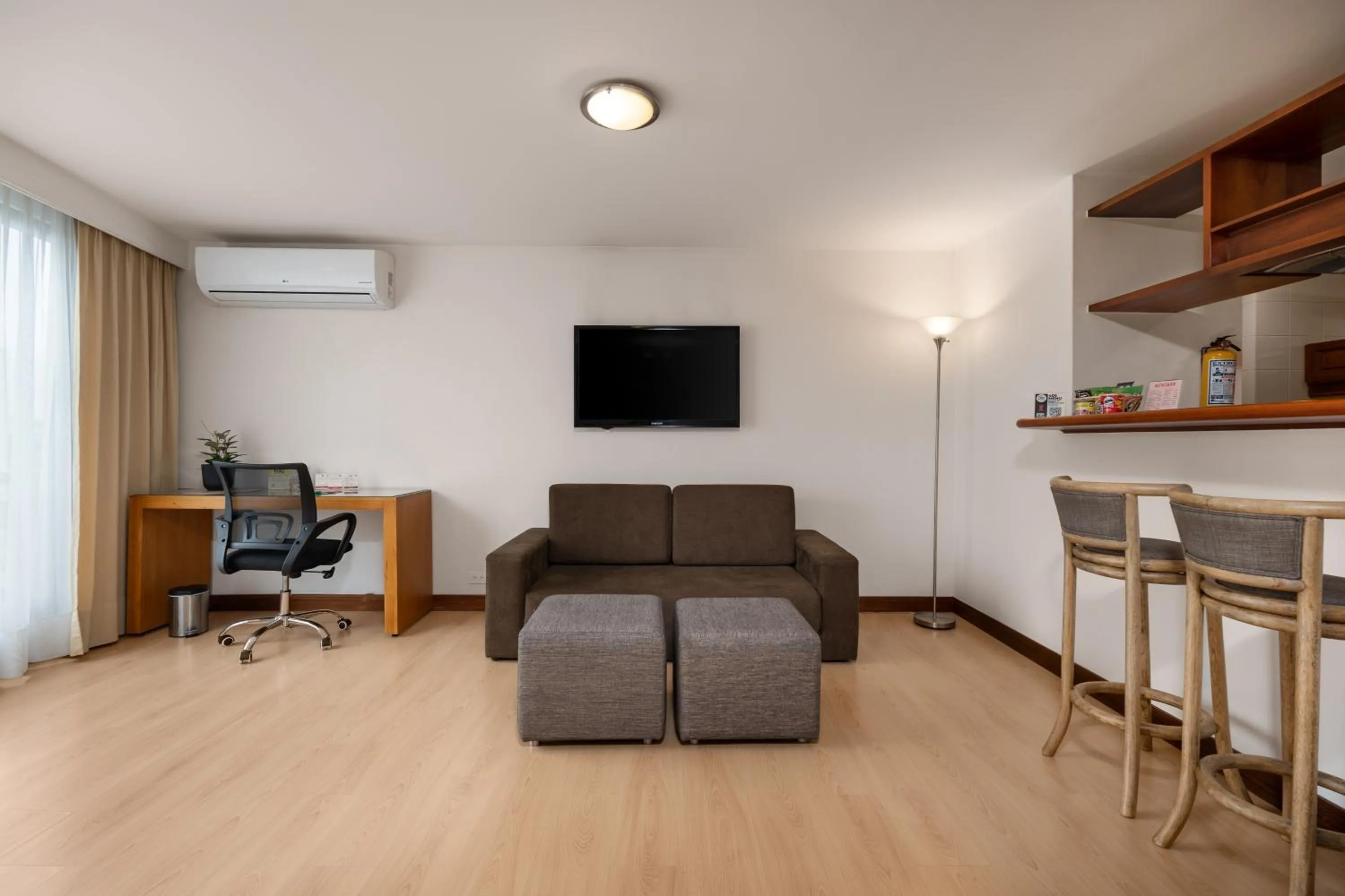 Seating area in Hotel Leblon Suites Milla de Oro