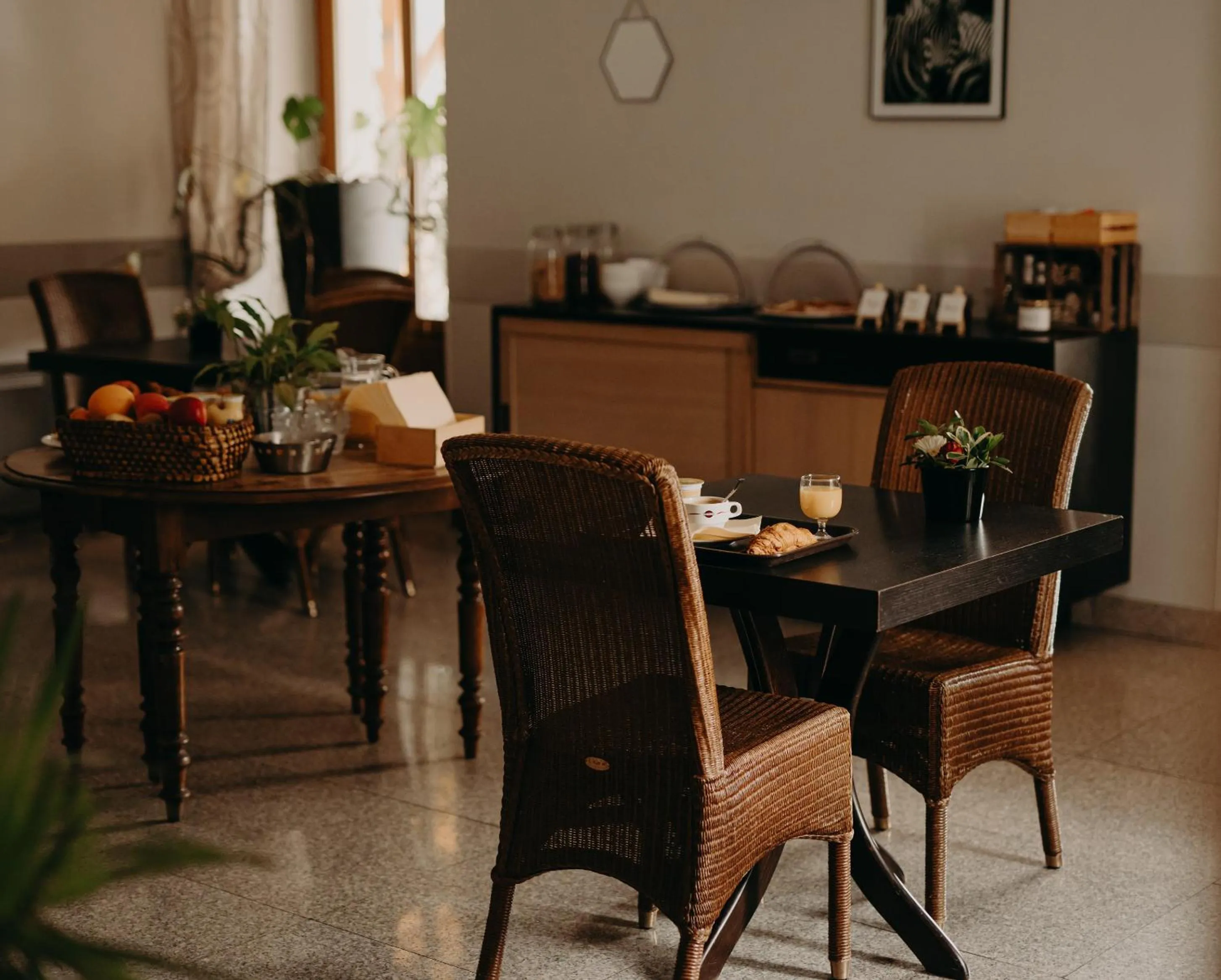 Breakfast in Logis - Hotel Restaurant du Parc