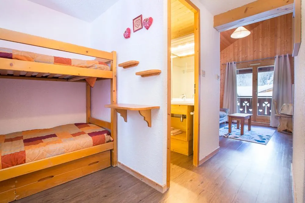 Bed in Hotel Les Lans