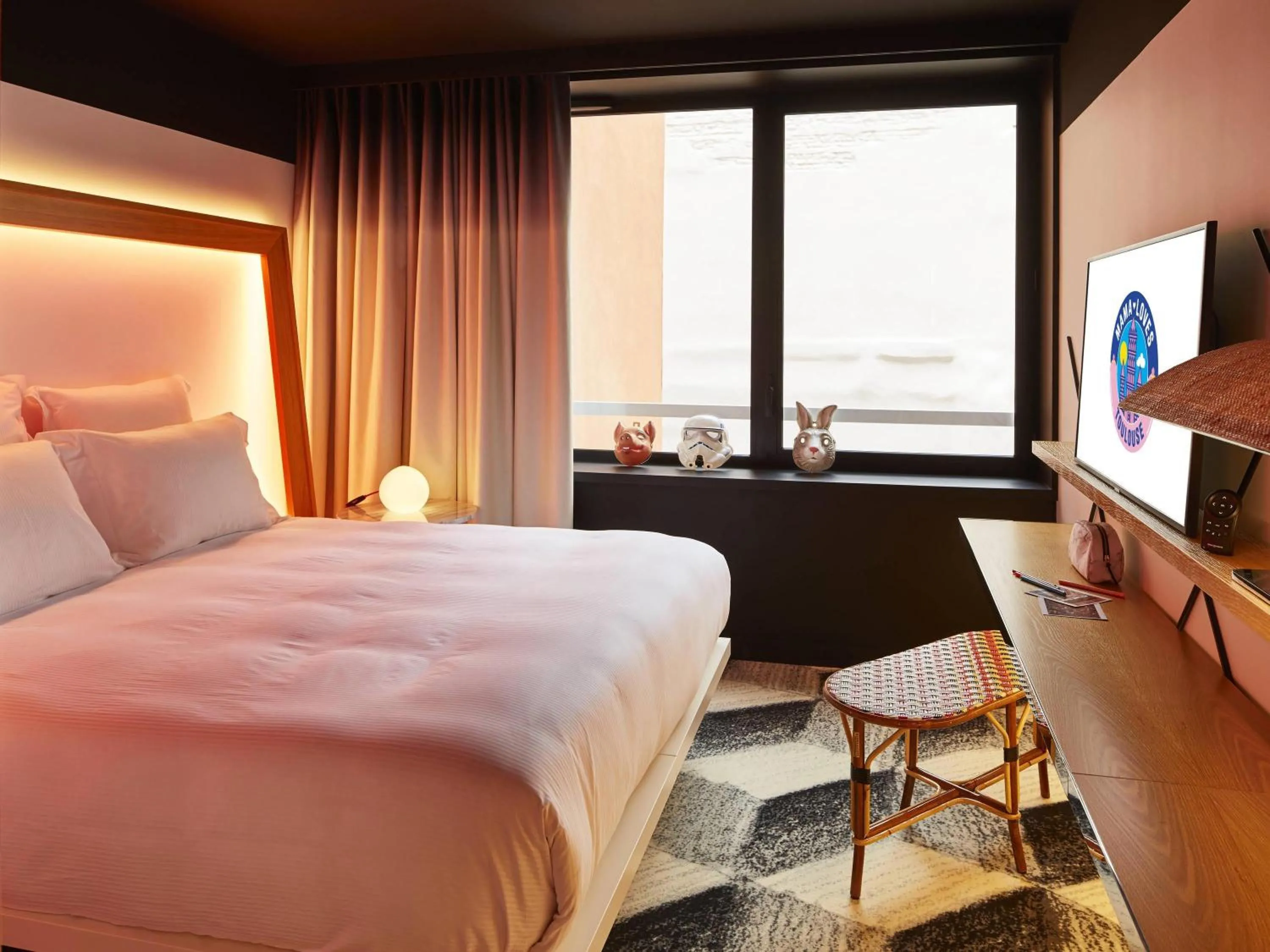 Bedroom, Bed in Mama Shelter Toulouse