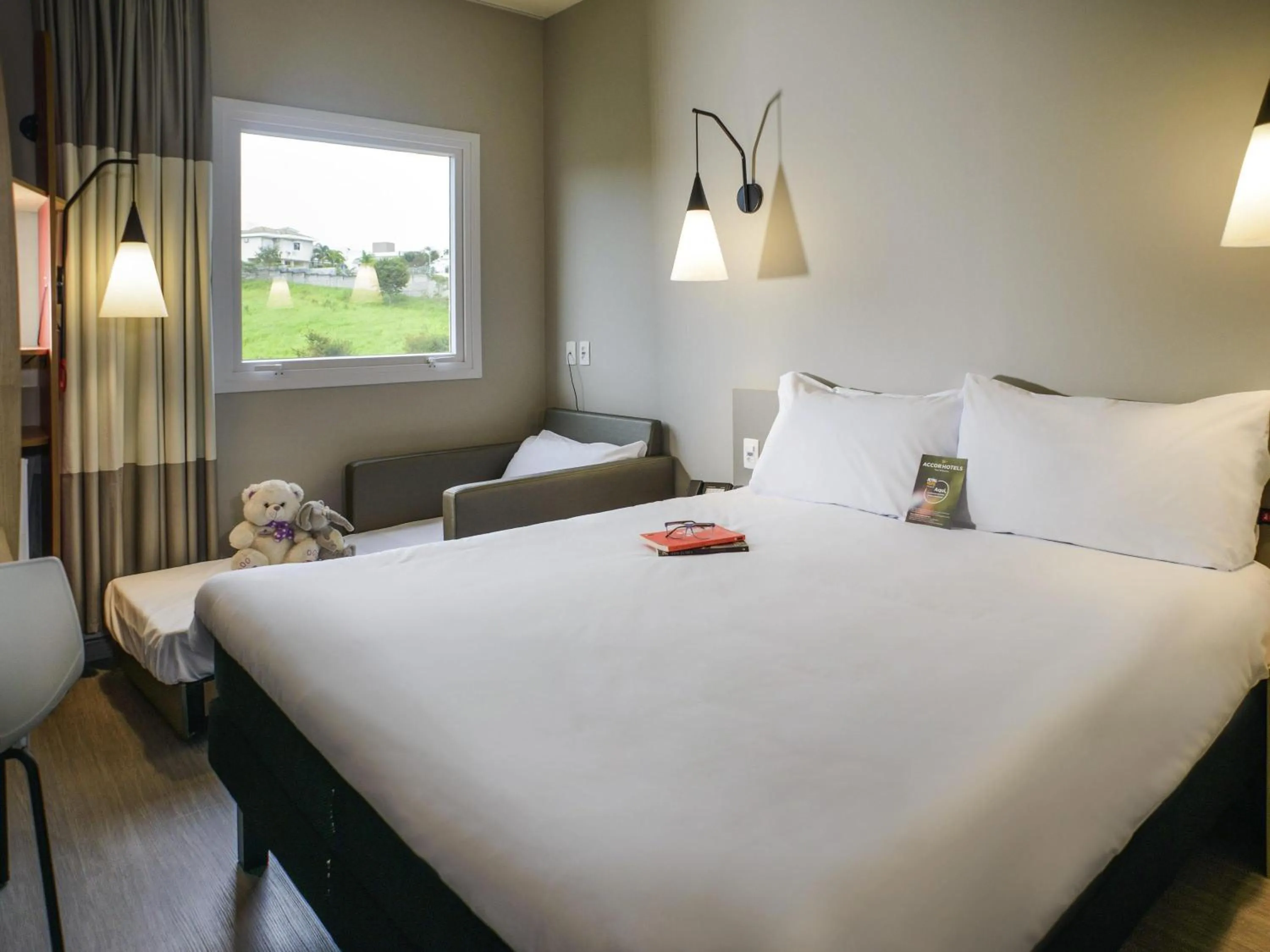 Bedroom, Bed in ibis Itatiba