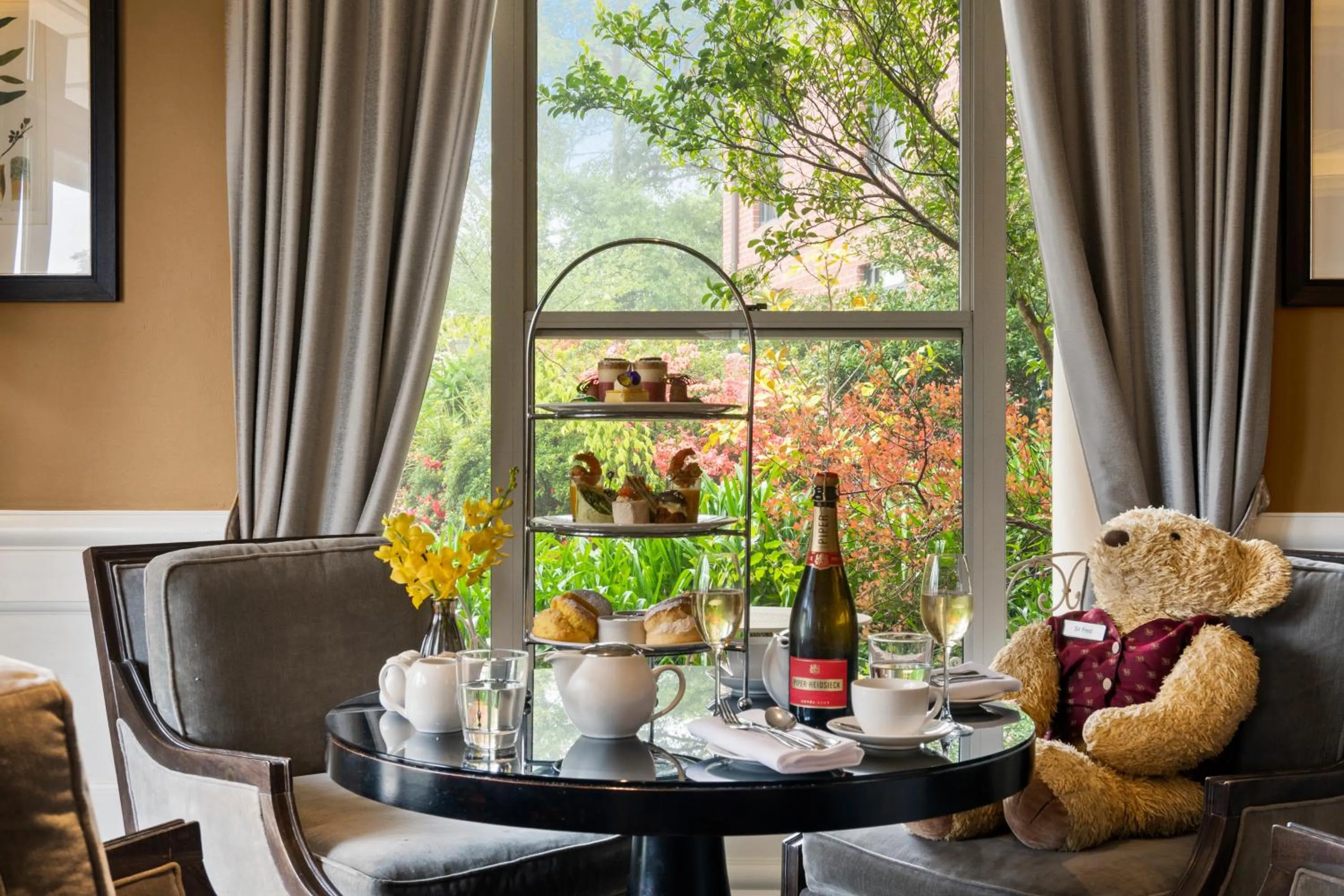 Food and drinks in Lilianfels Resort and Spa