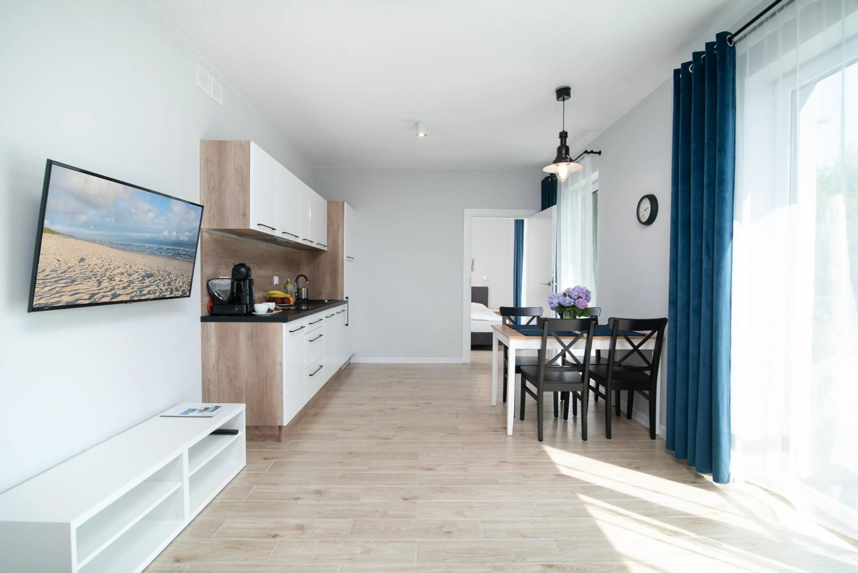 TV and multimedia in Porto Bello