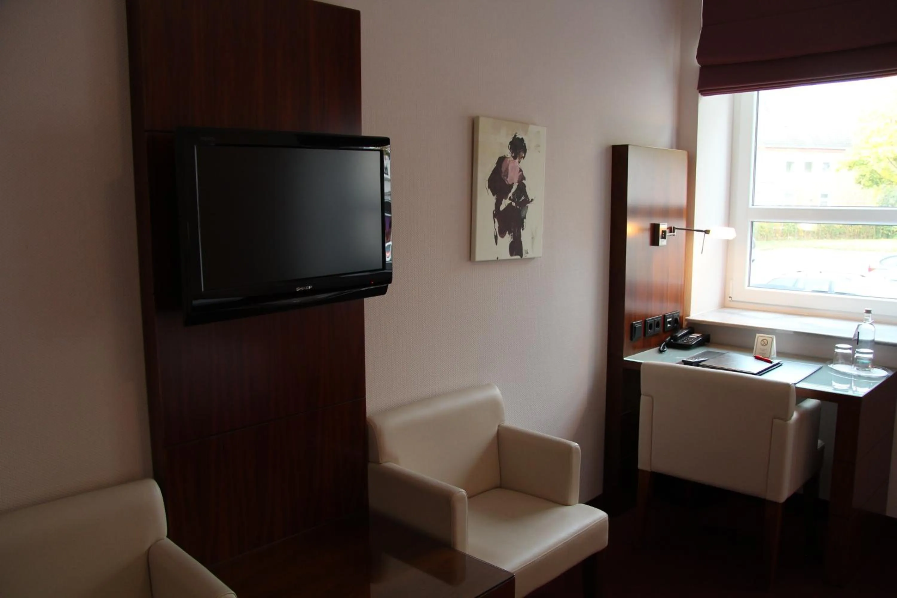 Photo of the whole room in Adena Hotel