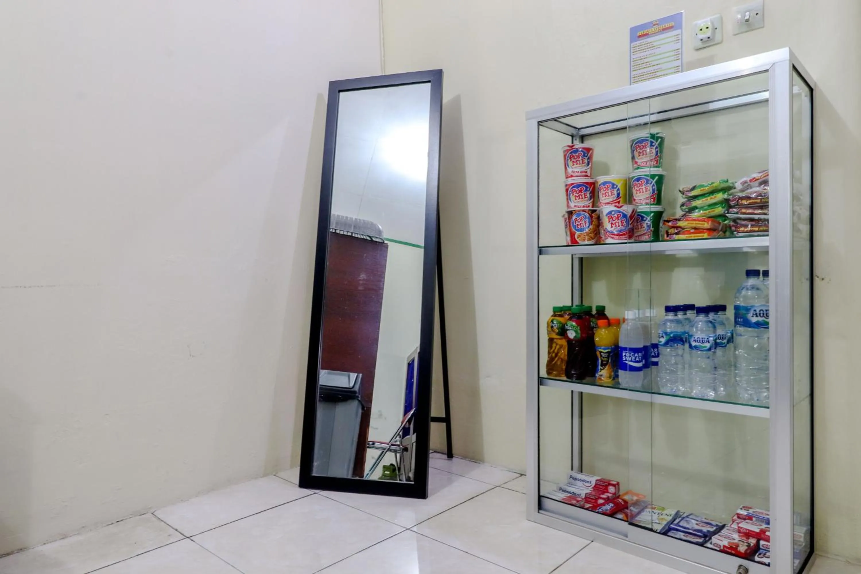Property building in Bahagia Sederhana Homestay