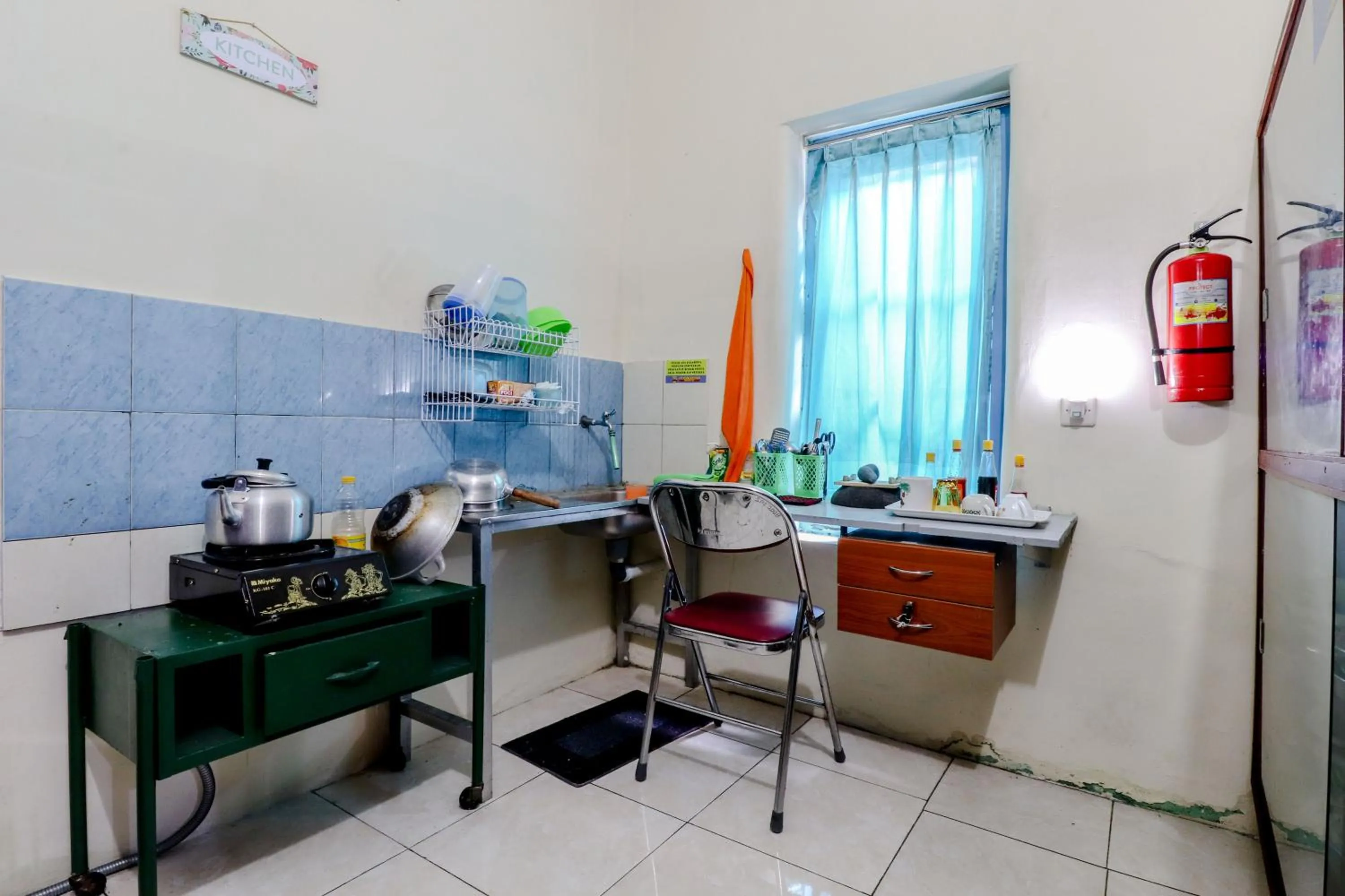 Property building in Bahagia Sederhana Homestay