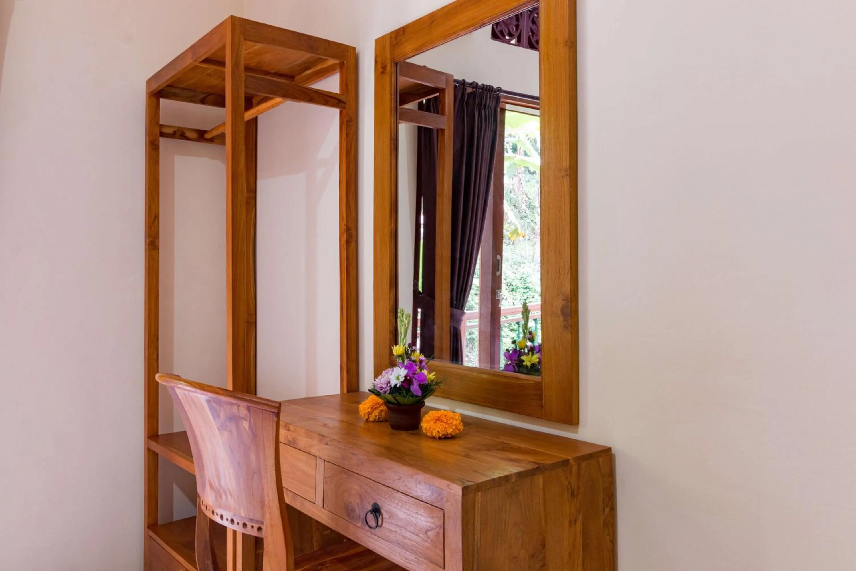 hair dresser in Alam Pangkung Ubud