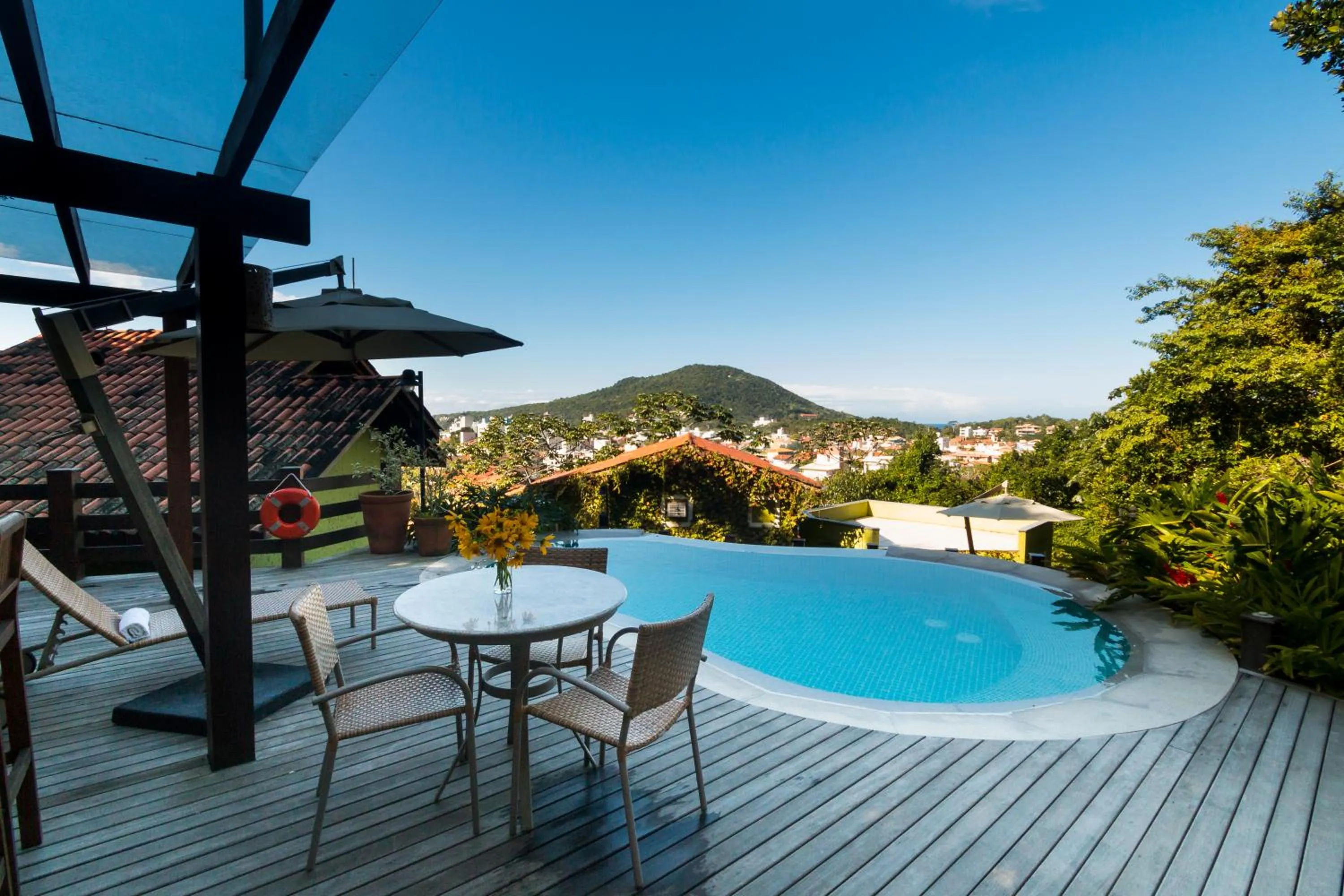 Mountain view in Pousada Vila do Bosque