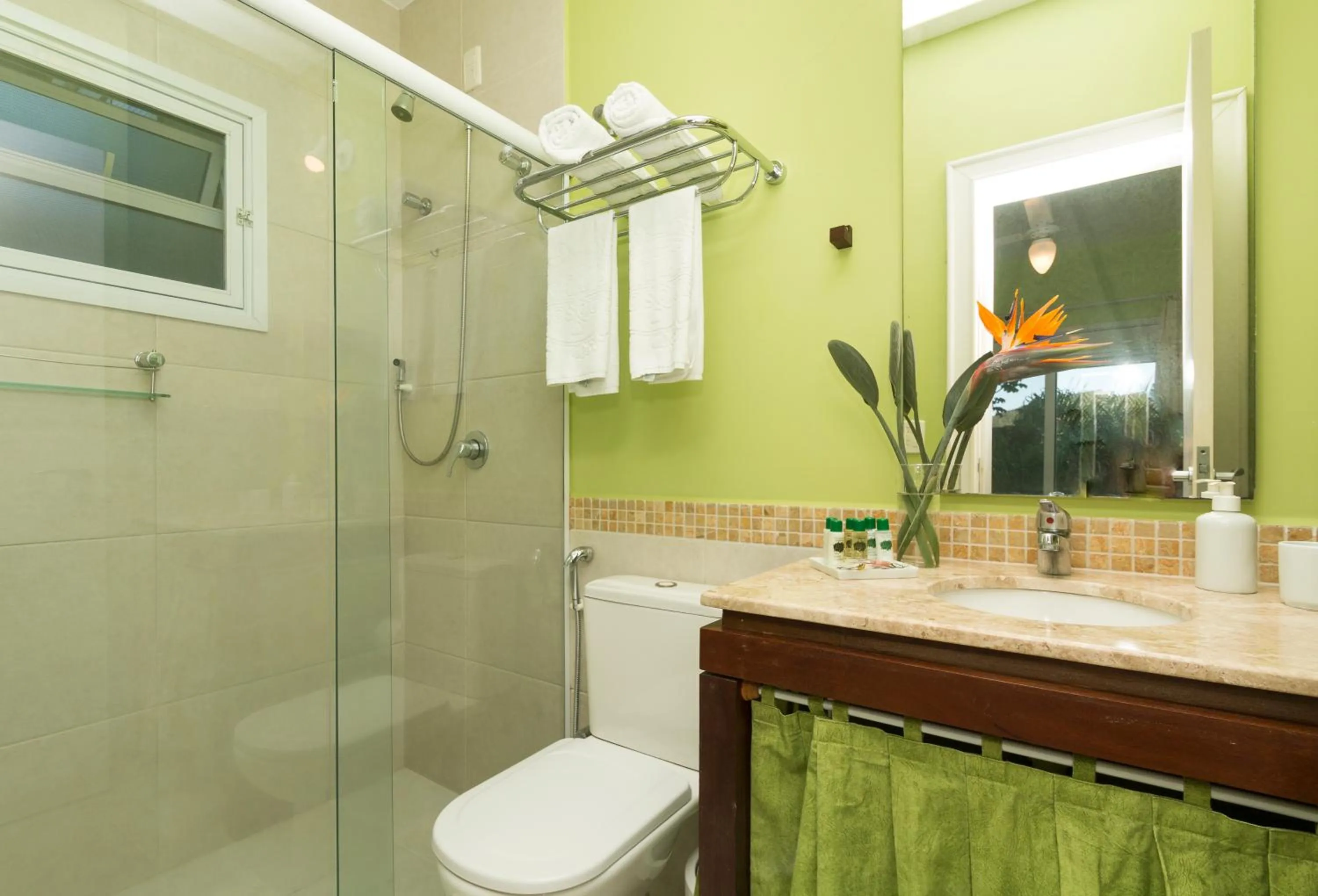 Bathroom in Pousada Vila do Bosque