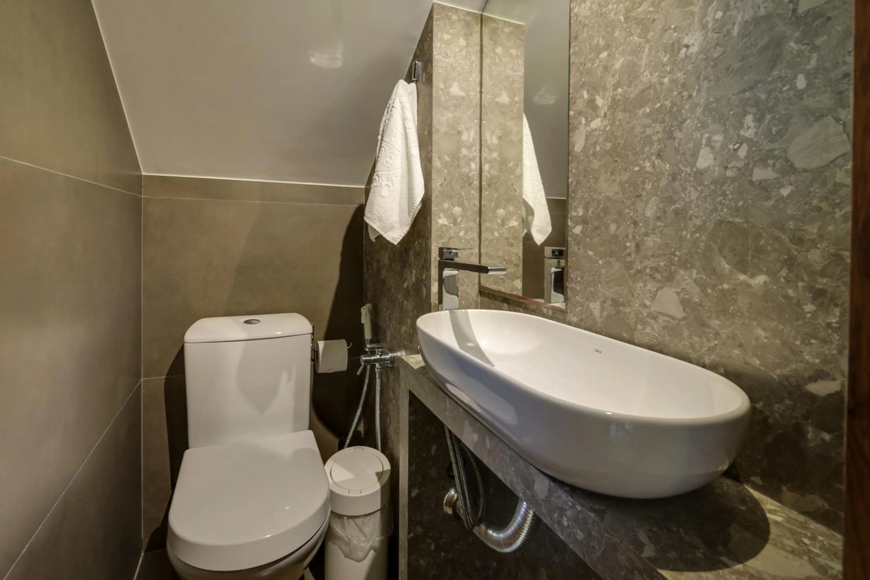 Toilet in Pousada Vila do Bosque