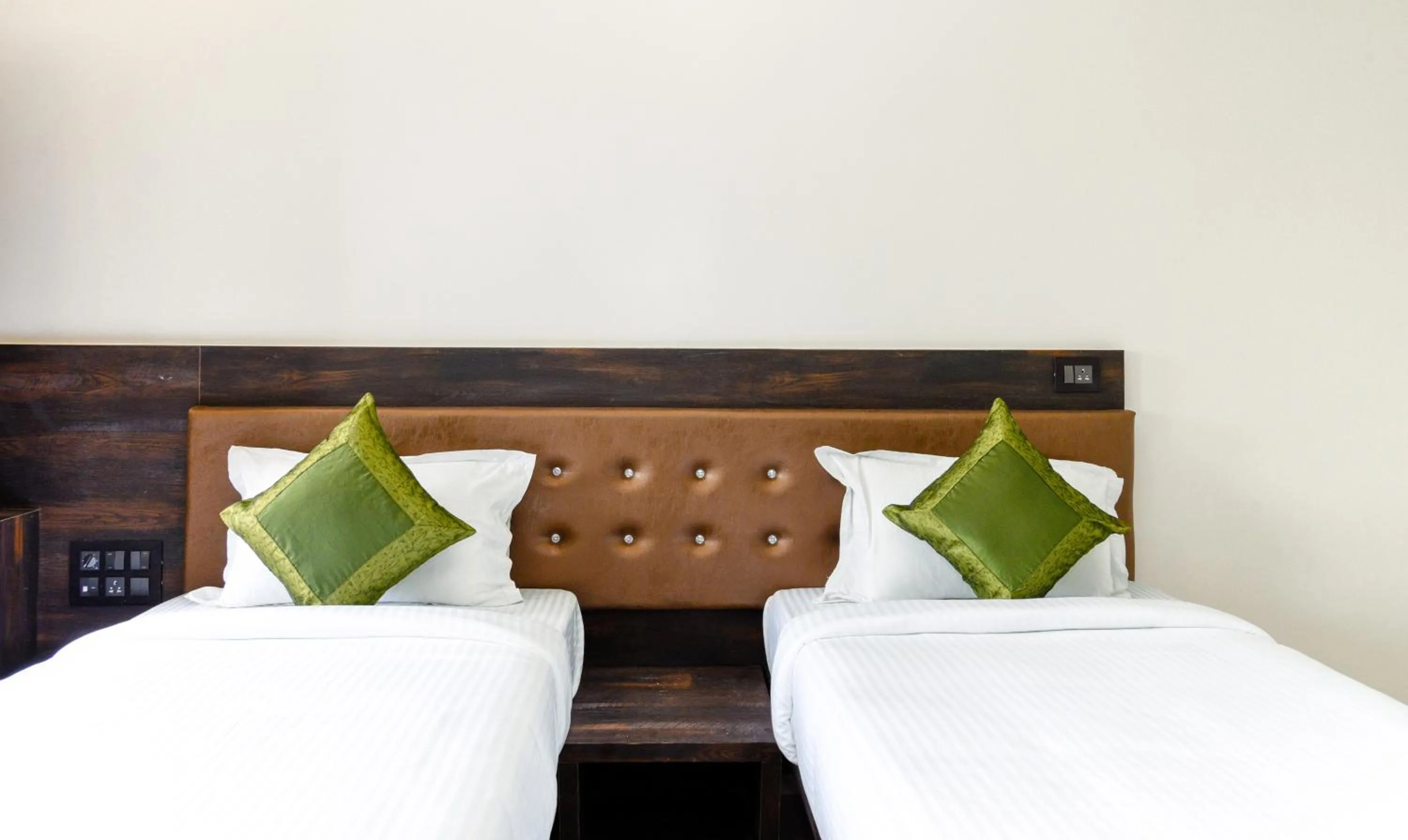 Bedroom, Bed in Treebo Malhaar Regency