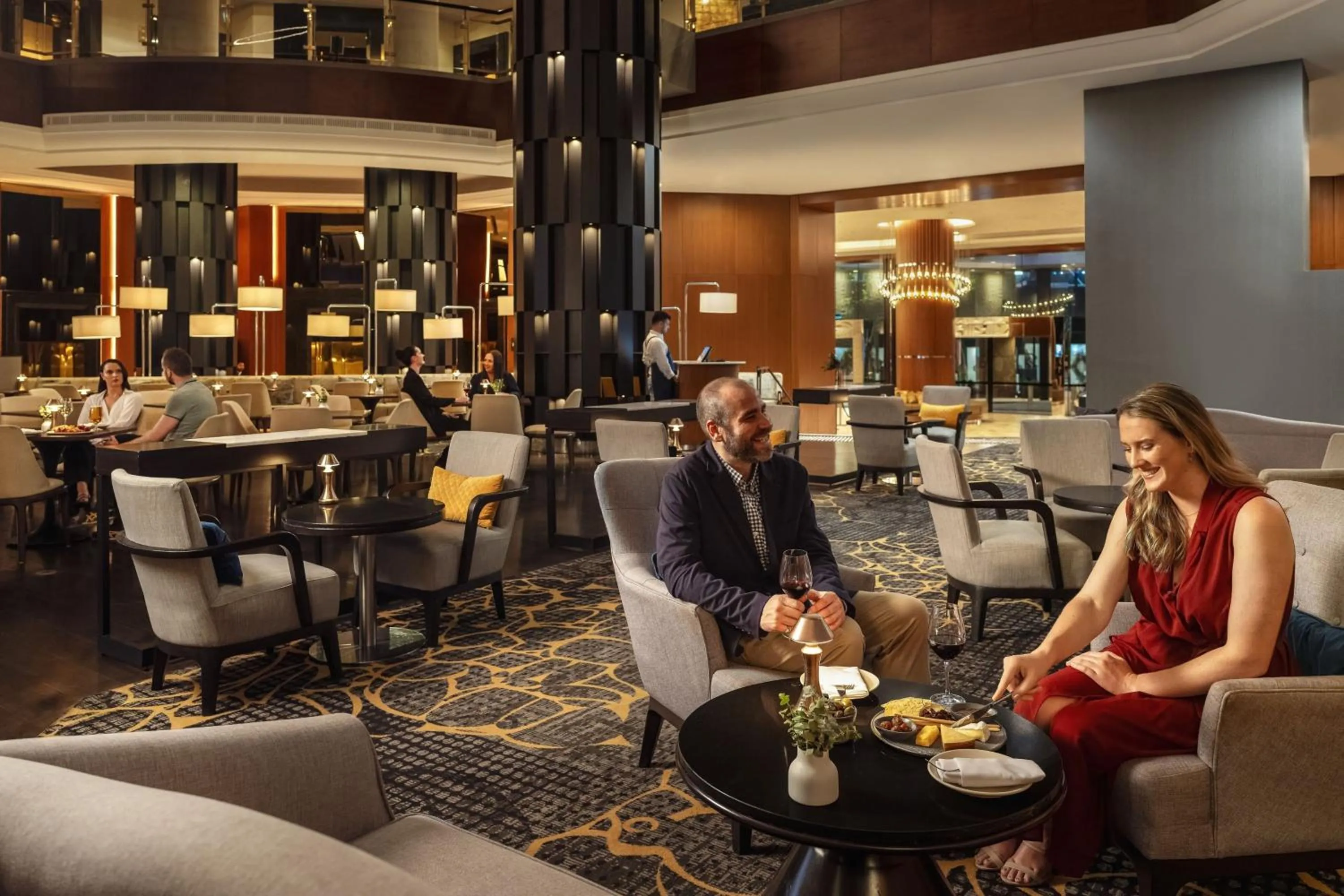 Lounge or bar in Sydney Harbour Marriott Hotel at Circular Quay