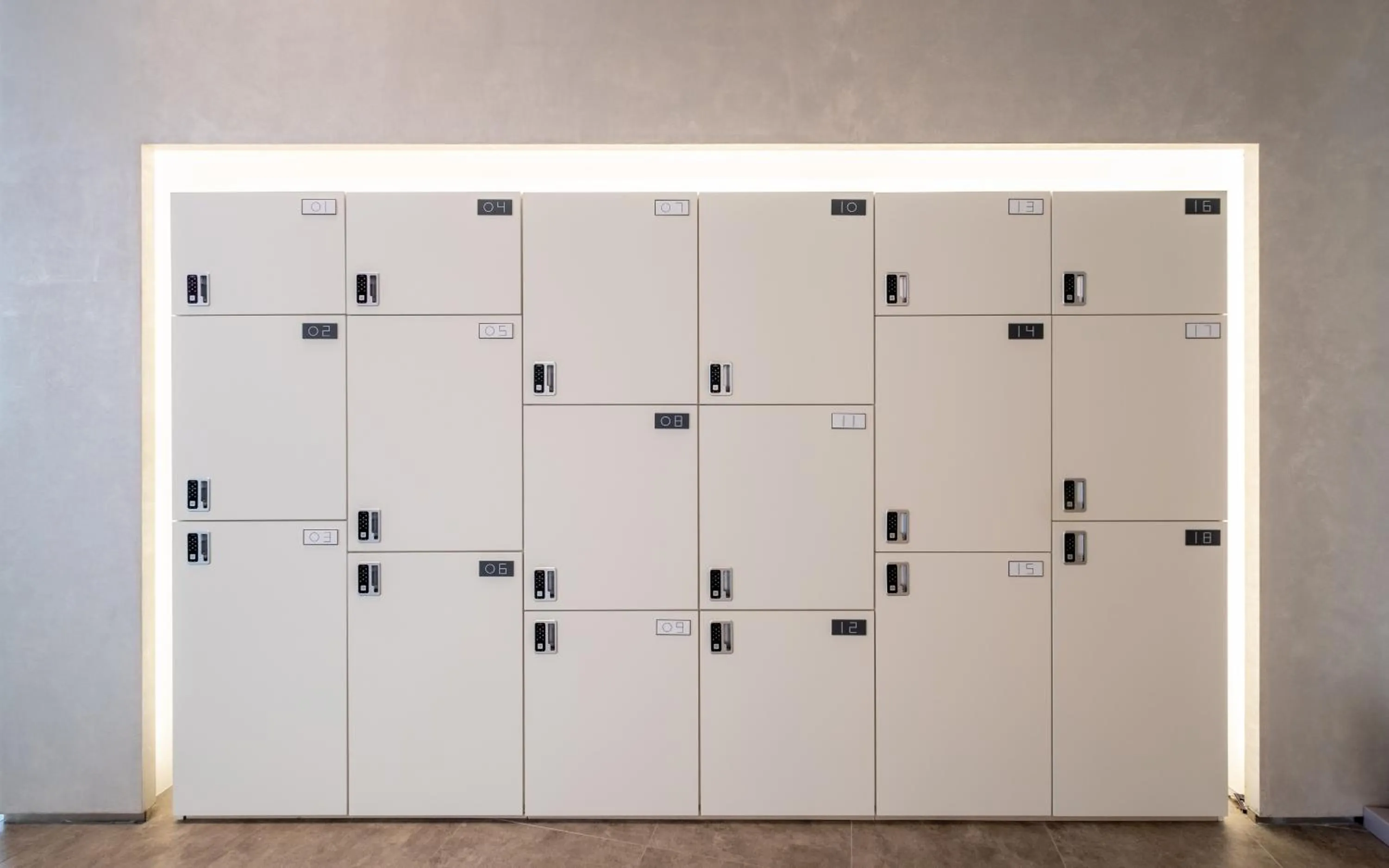 Property building in DarakHyu Yeosu Capsule Hotel by WALKERHILL