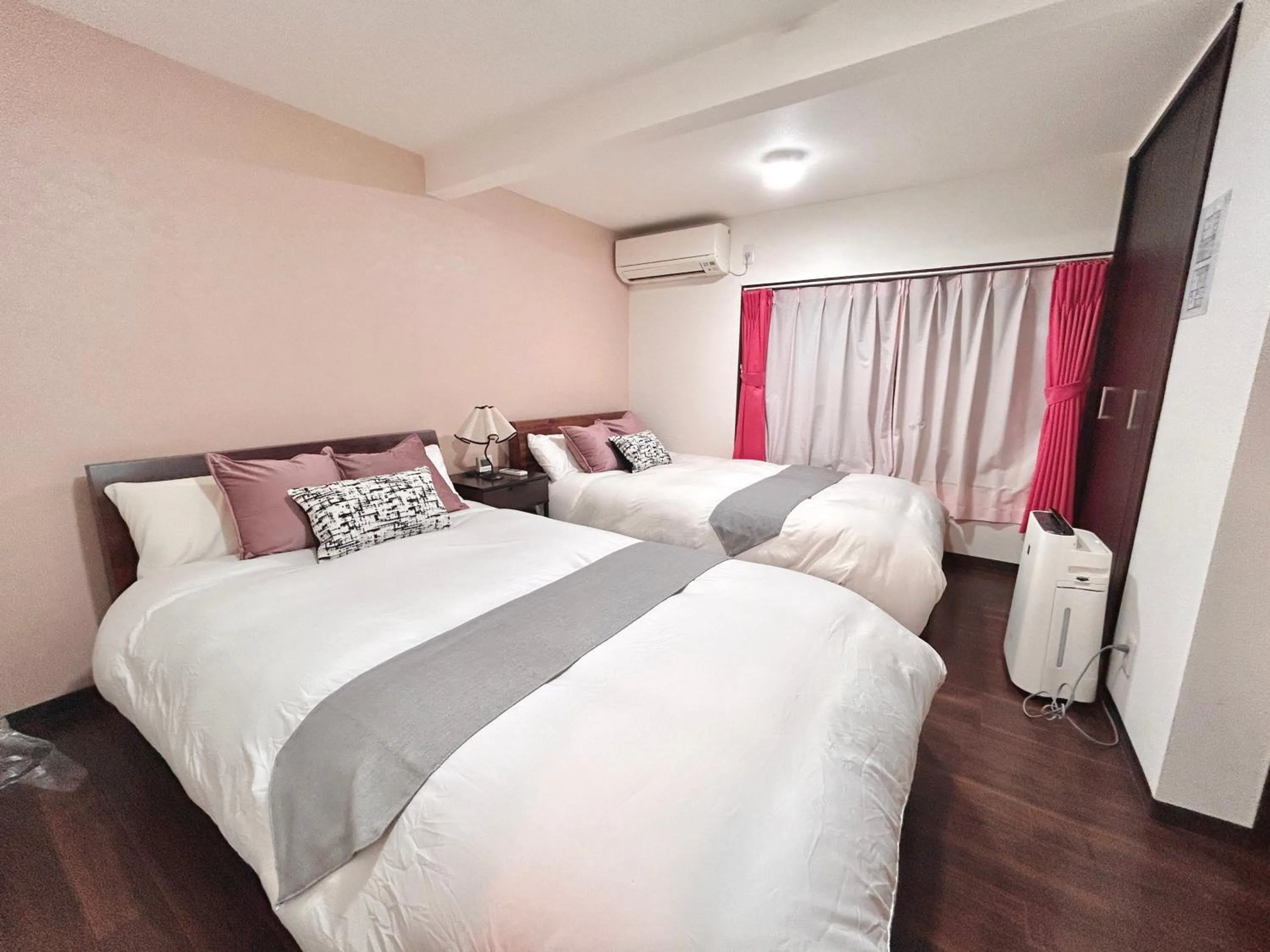 Bedroom, Bed in miel Hanazono -vacation rental-