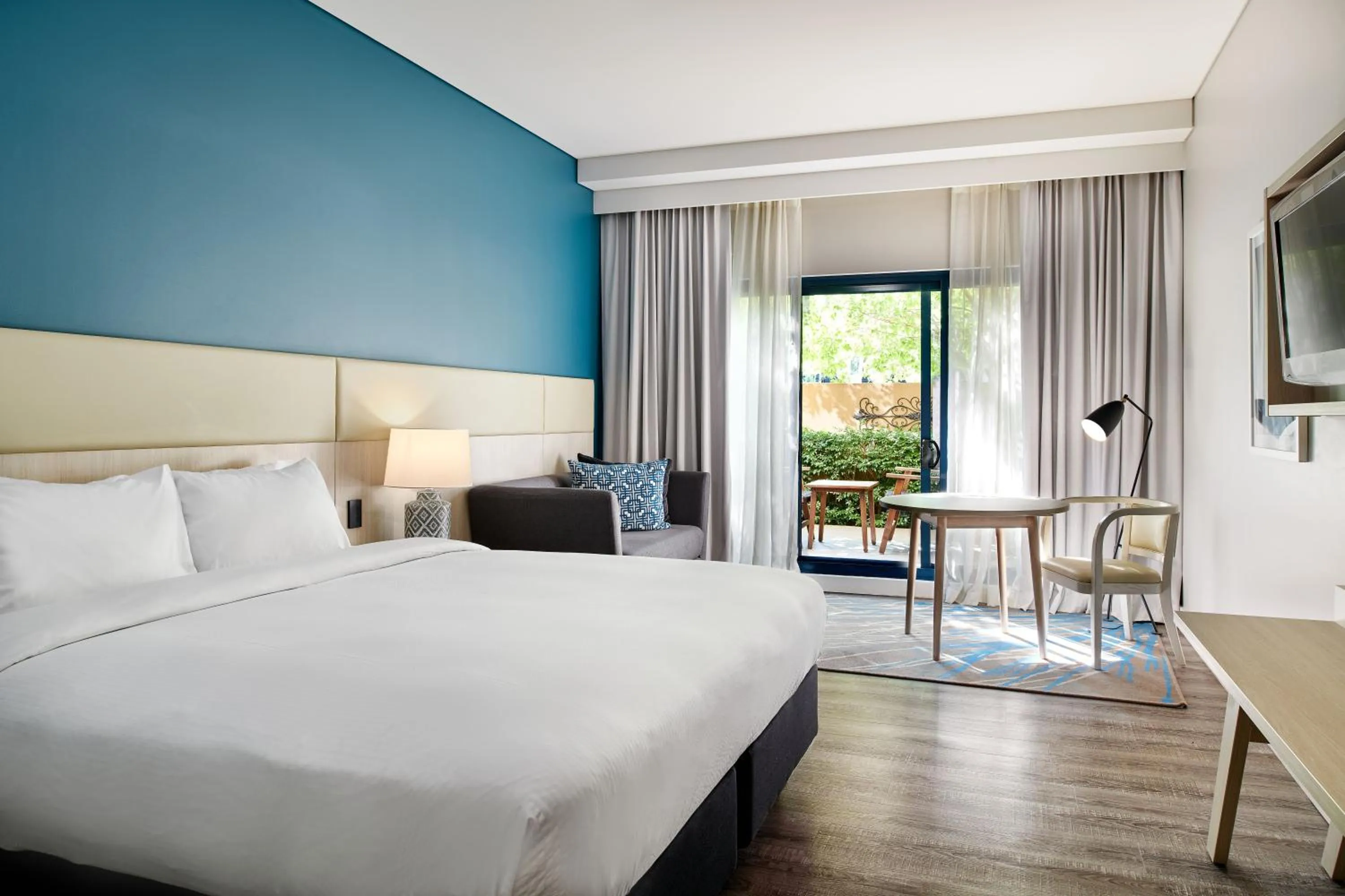 Bed in Courtyard by Marriott Sydney-North Ryde