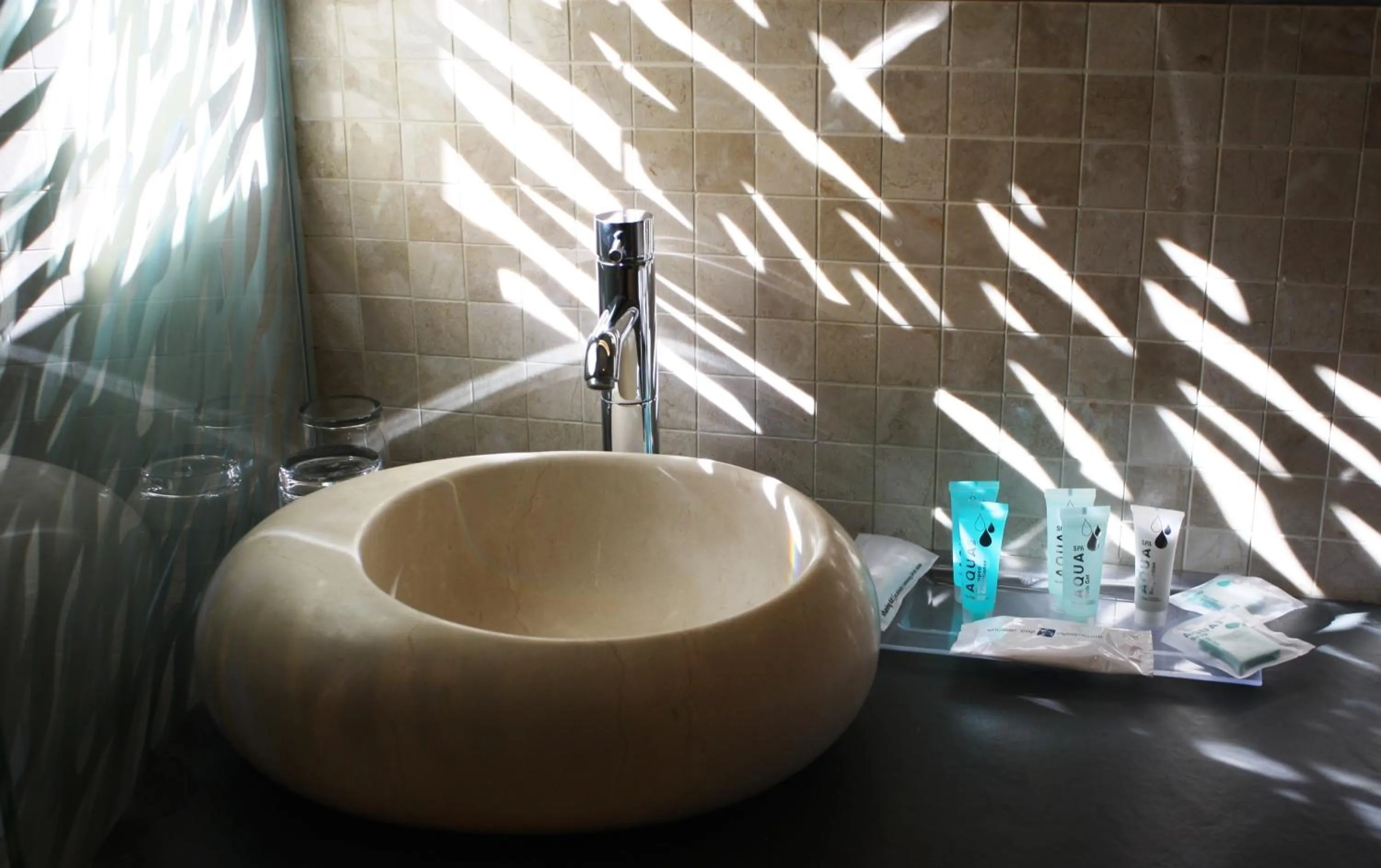 Bathroom in Hotel Palau dels Osset