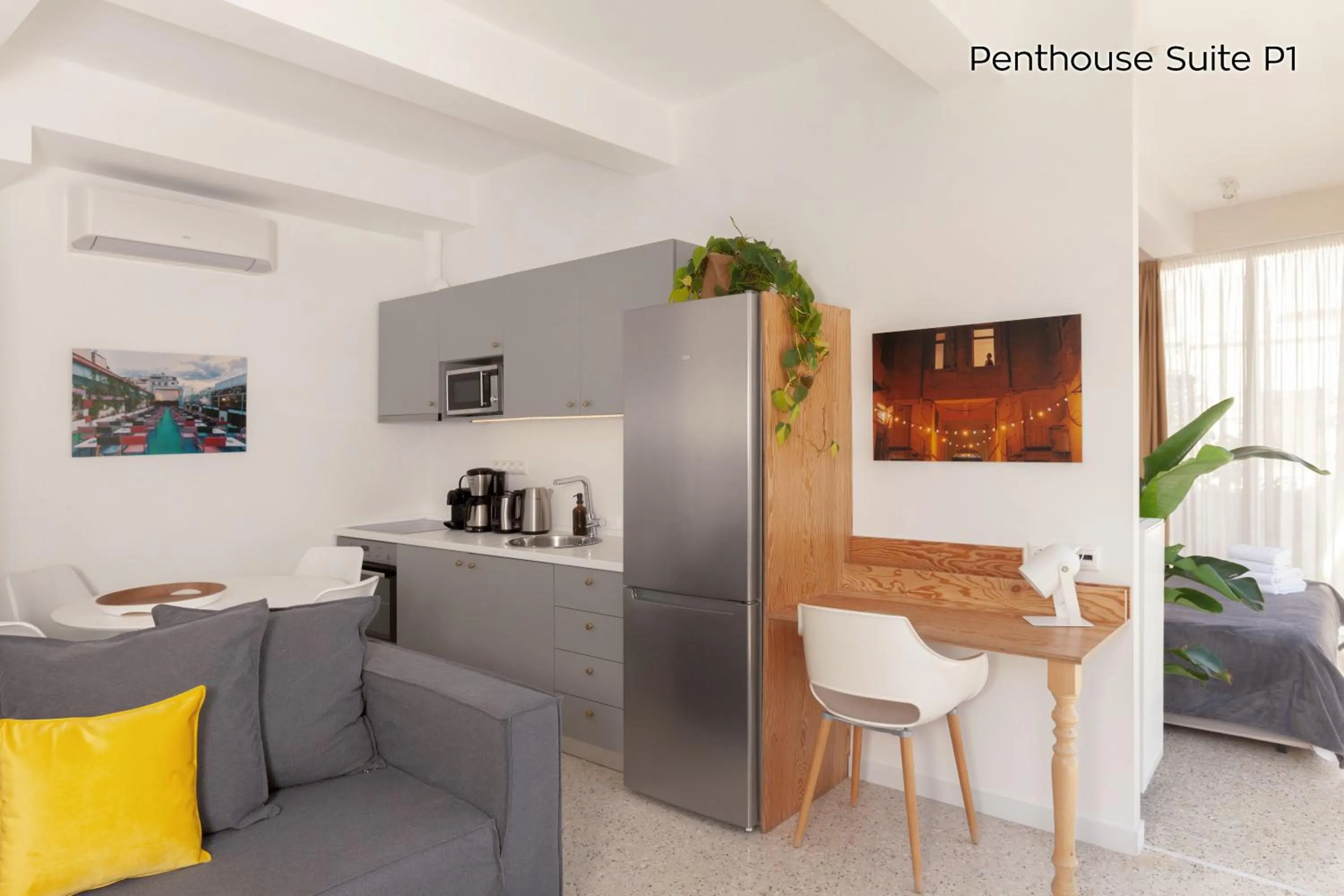 Kitchen or kitchenette in The Marble Suites, PLAKA