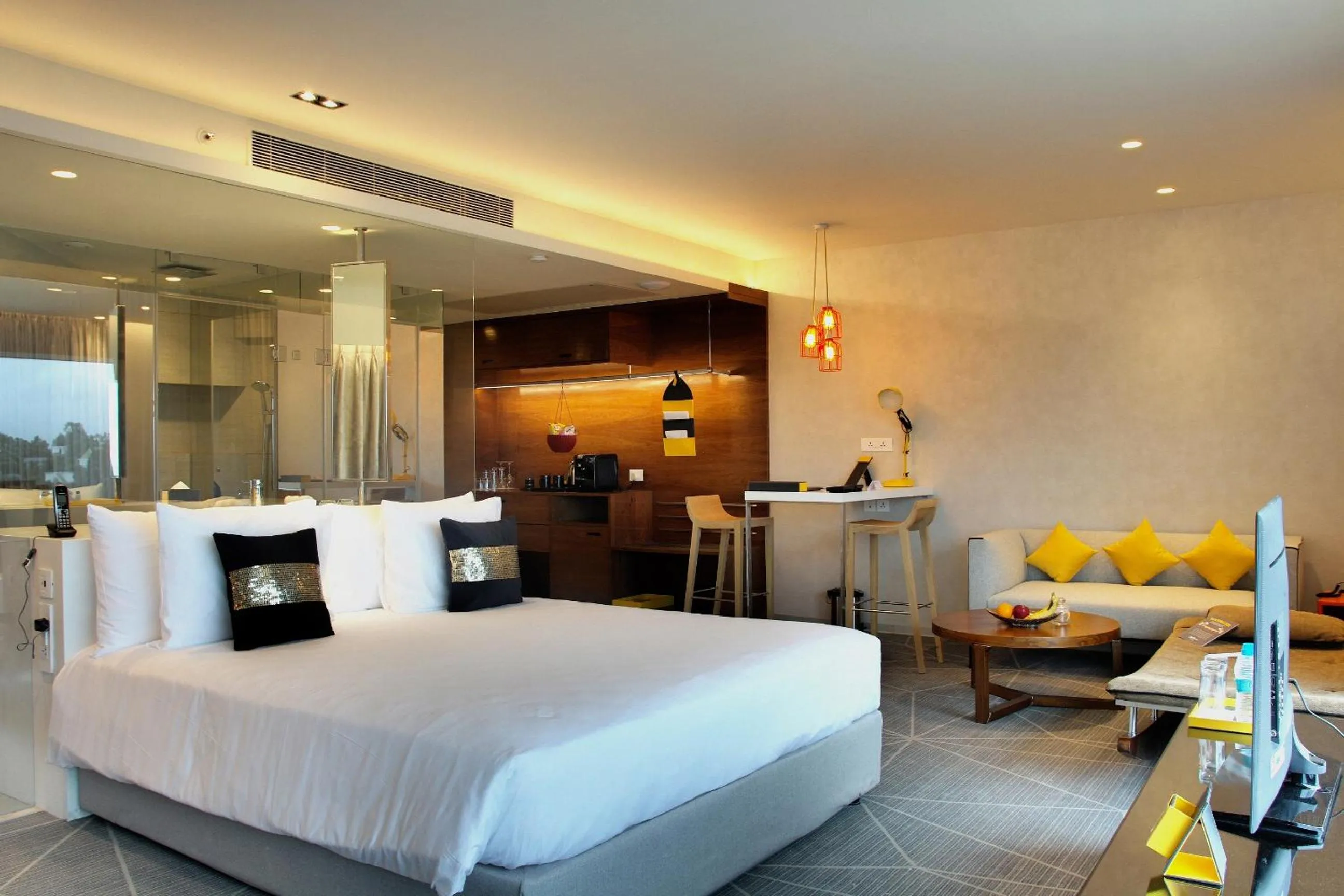 Photo of the whole room, Bed in Radisson Bengaluru City Center