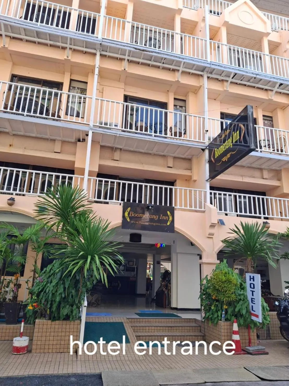 Property building in Boomerang Inn