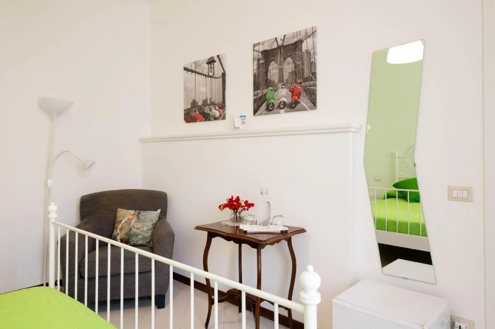 Photo of the whole room, Bed in Casa di Nora