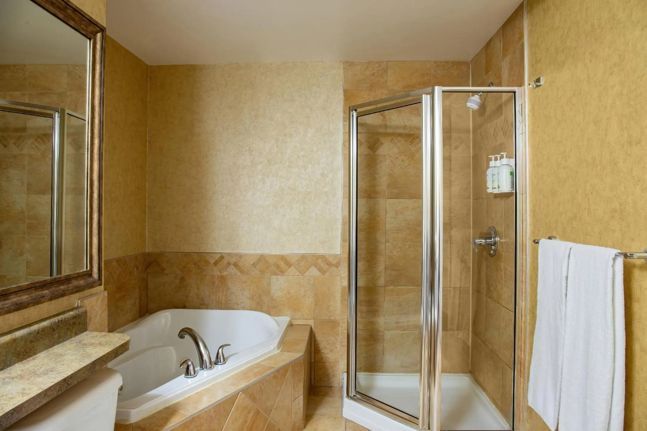 Bathroom in Days Inn by Wyndham Cranbrook Conference Centre